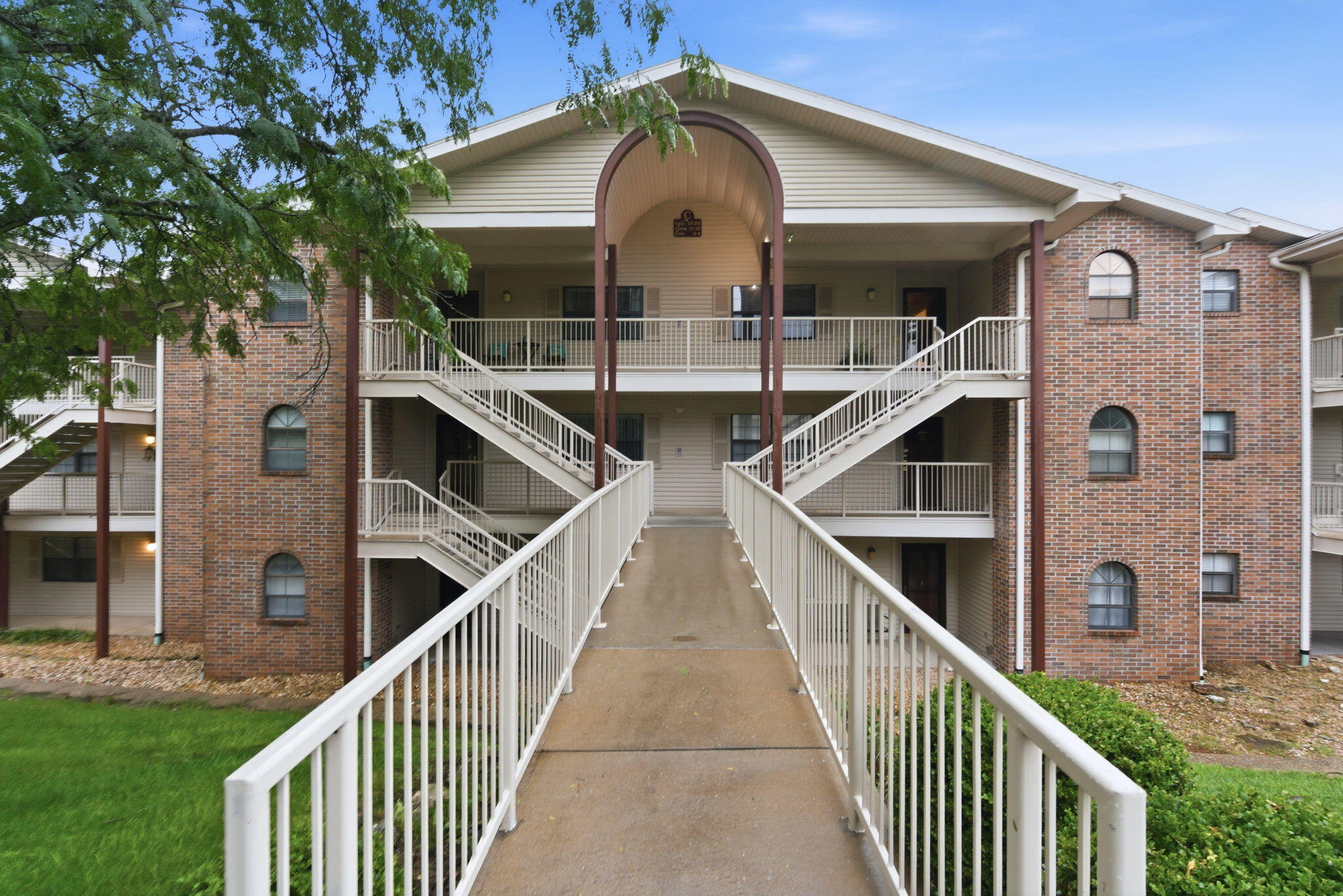 350 S Wildwood Drive 19 — photo