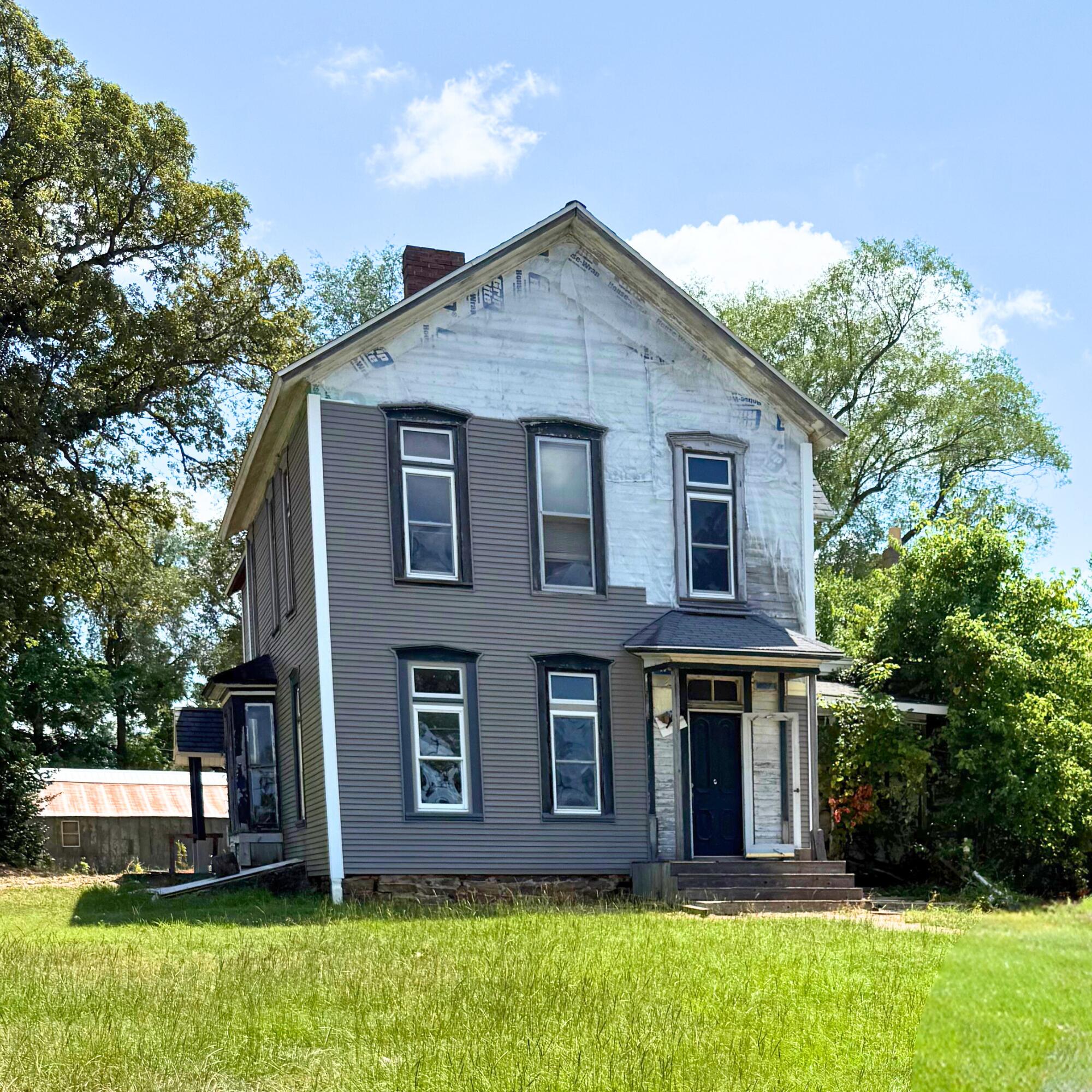 208 S Church Street — photo