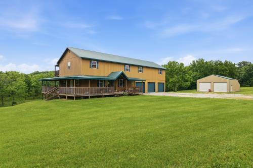 2104 State Hwy F — photo