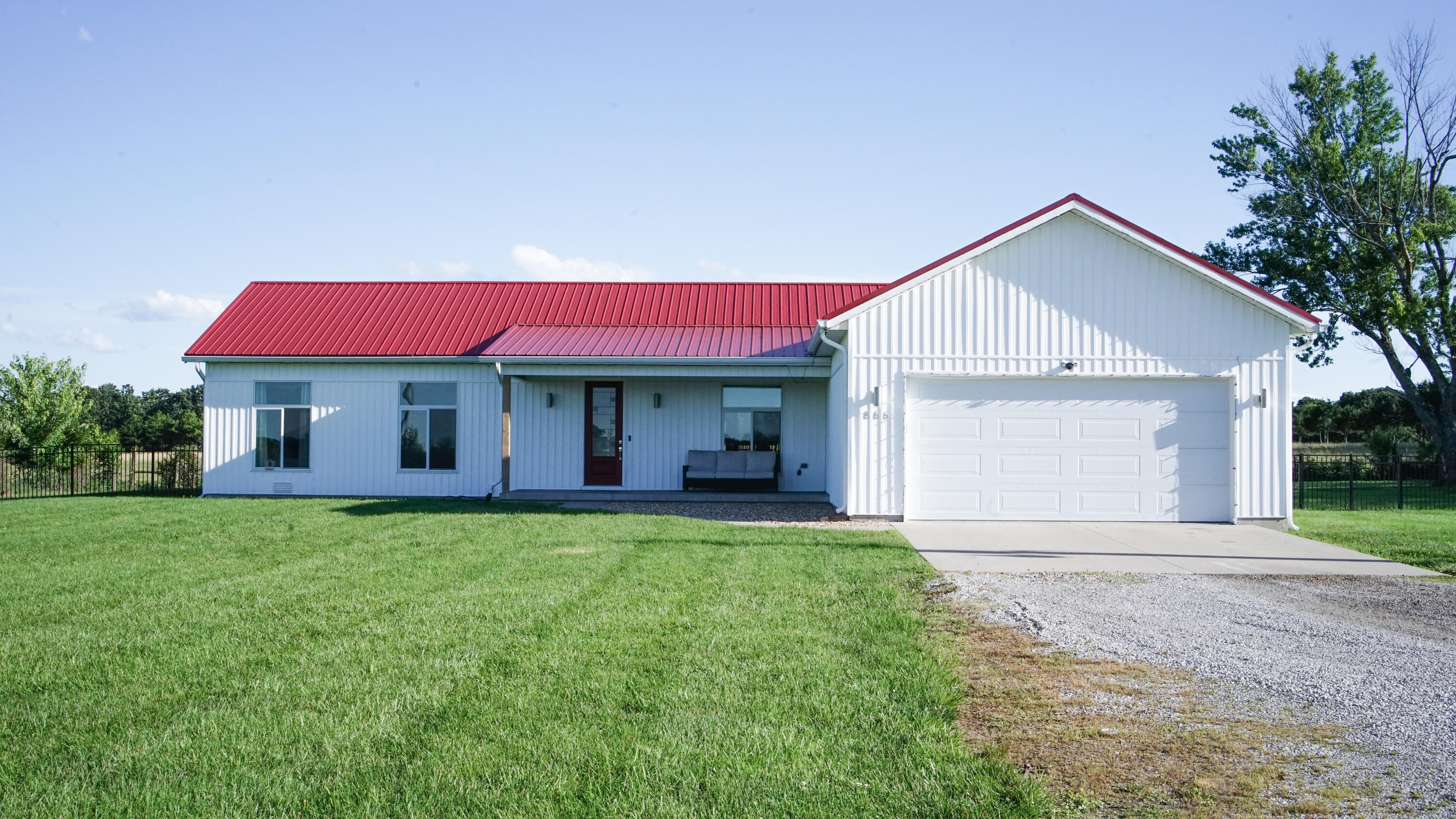 866 State Highway Dd — photo