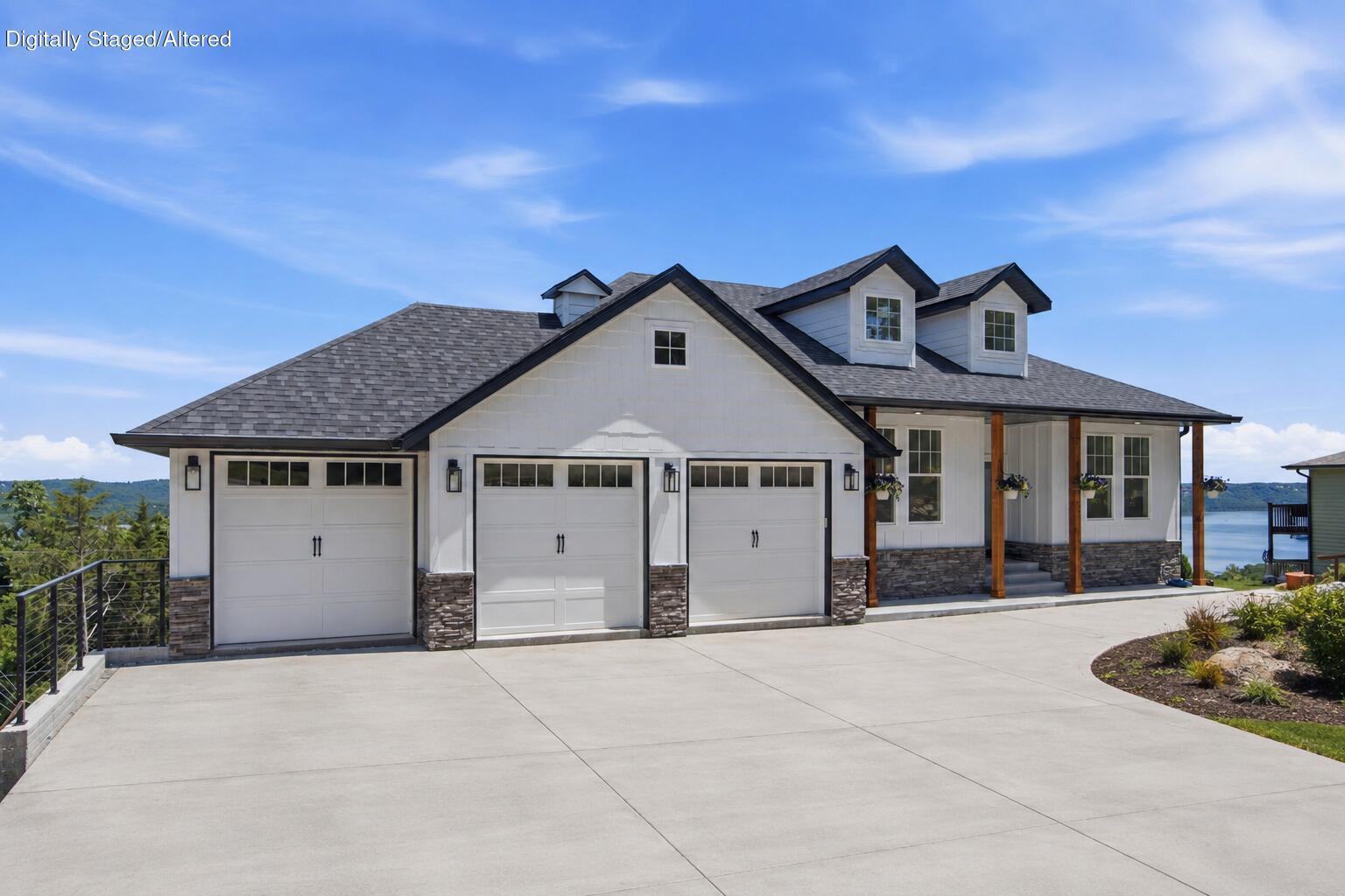 24 Hickory Drive — photo