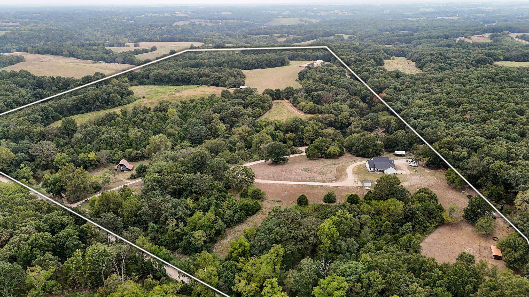 411/425 Lake Branch Road — photo