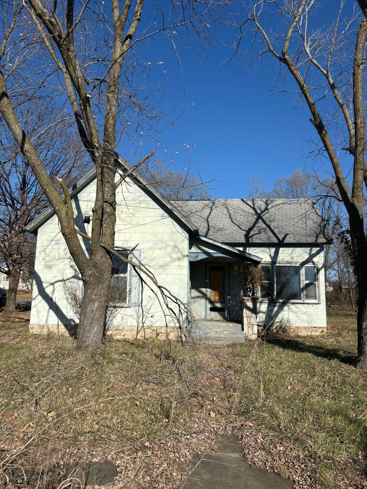 501 E Main Street — photo