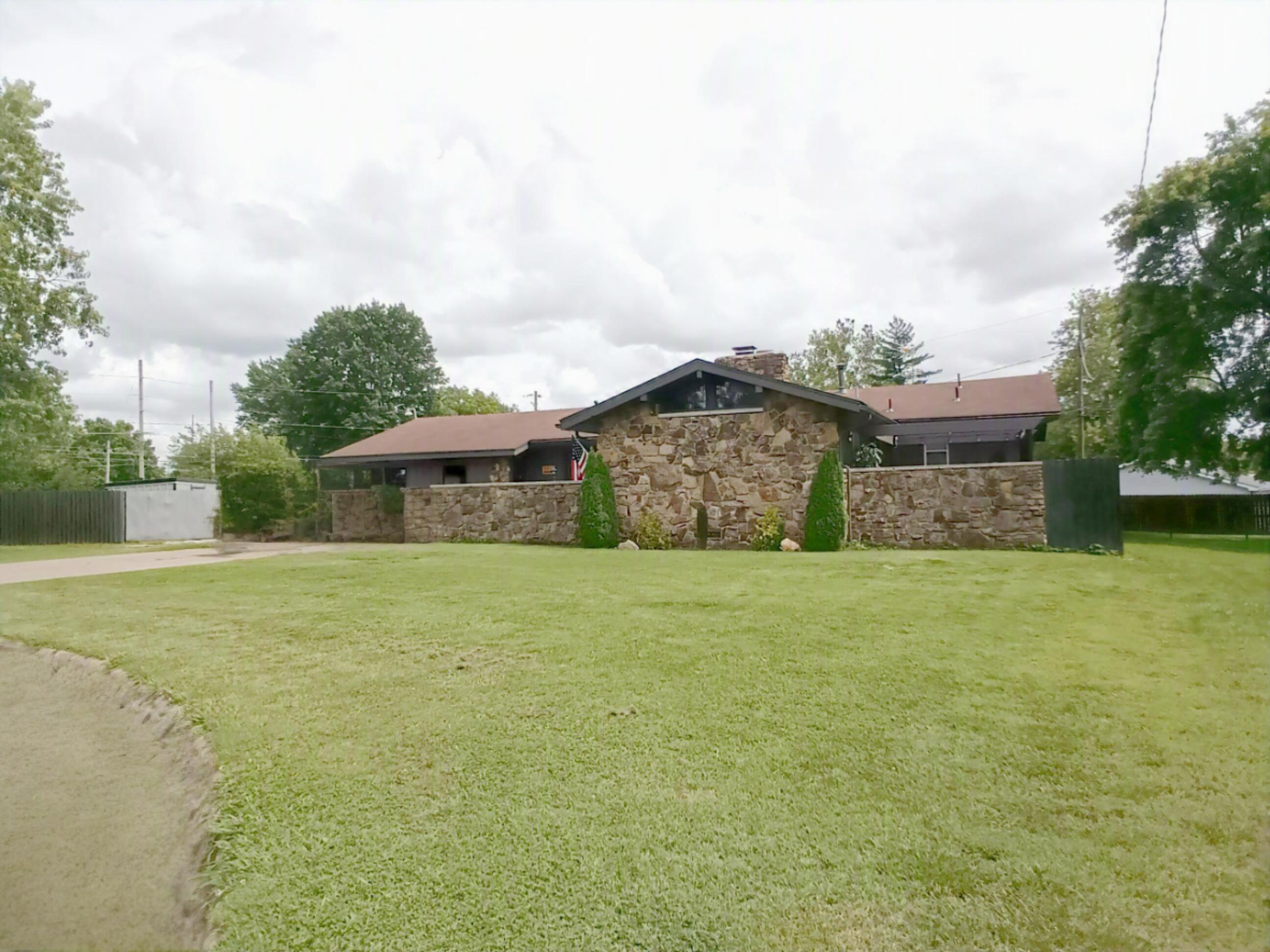 3336 E Alpine Drive — photo