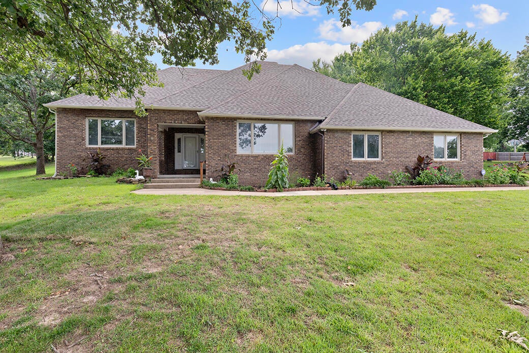 4410 Belmont Drive — photo