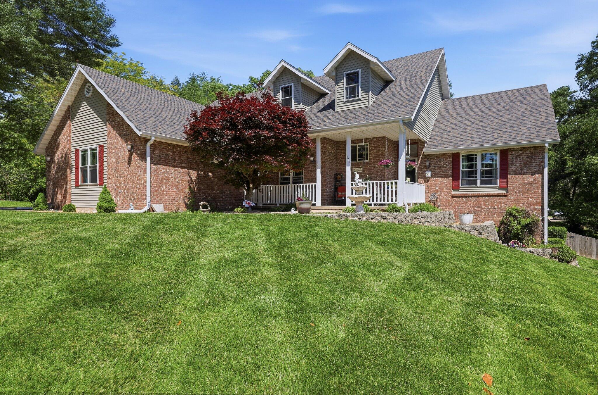 1109 Glen Oaks Drive — photo