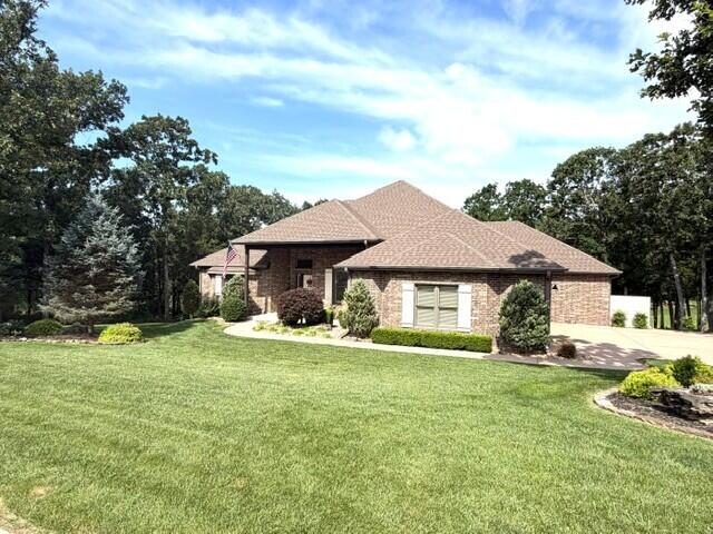 120 Bethpage Court — photo