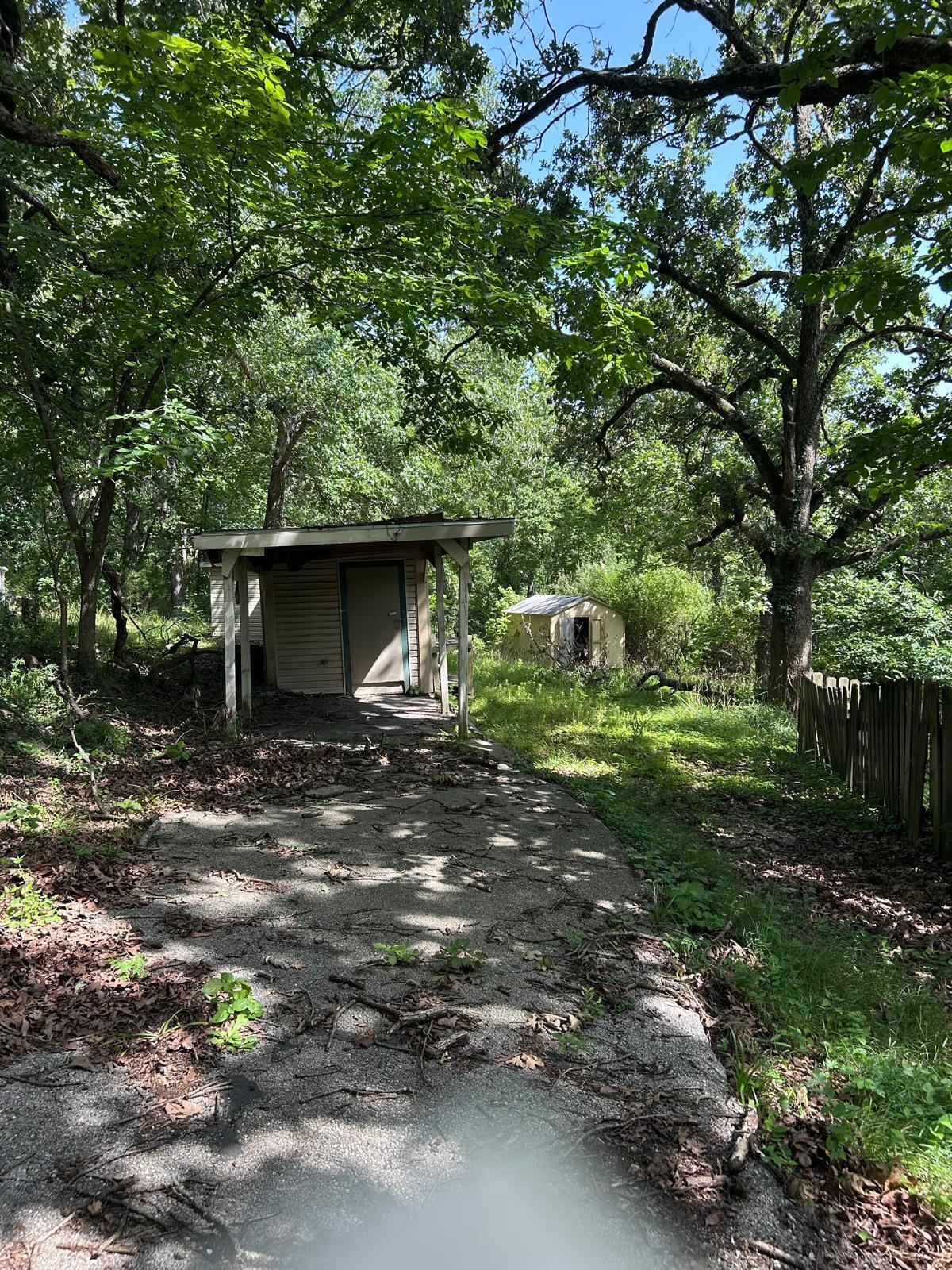 8287 Dylan Drive — photo