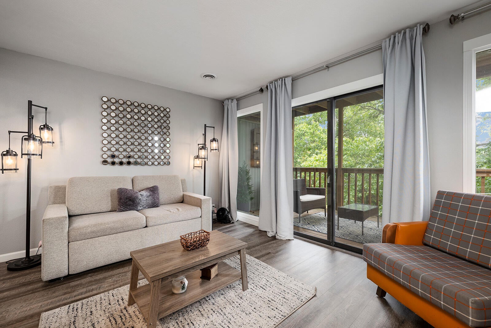 14 Sinatra Court 6 — photo