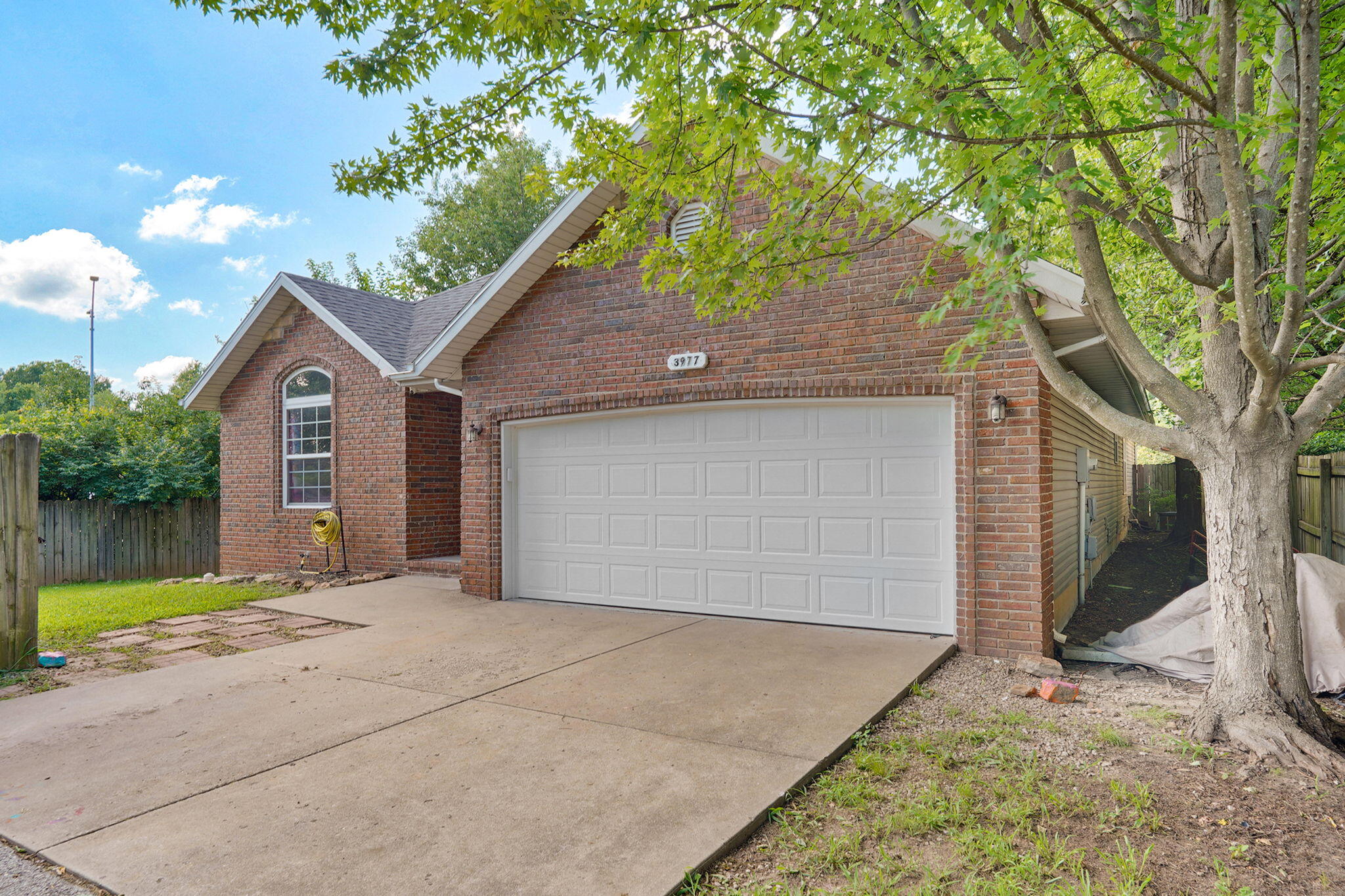 3977 W Beechwood Street — photo