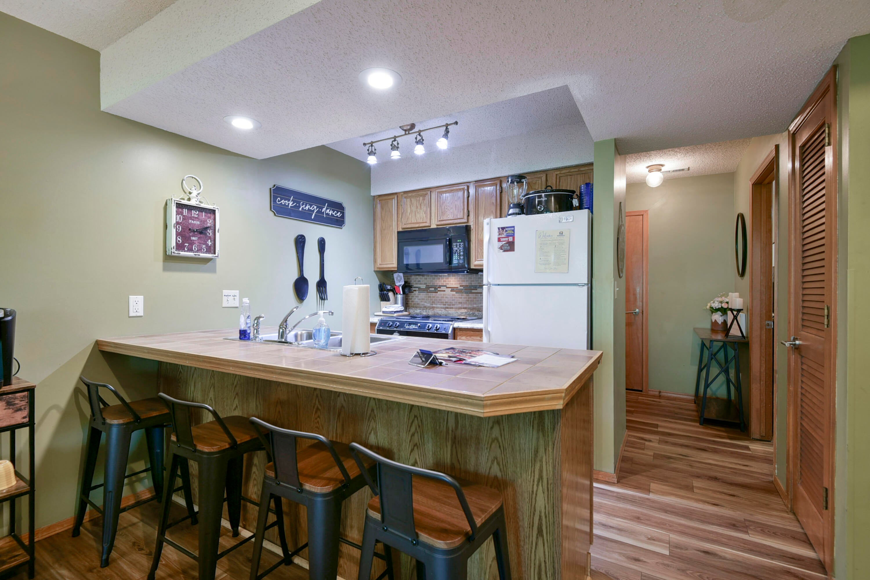 Home in Branson West, MO 65737 — photo 3