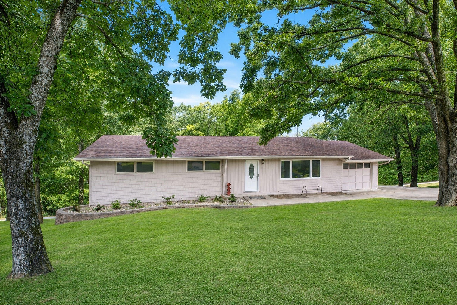 35 Hilltop Lane — photo