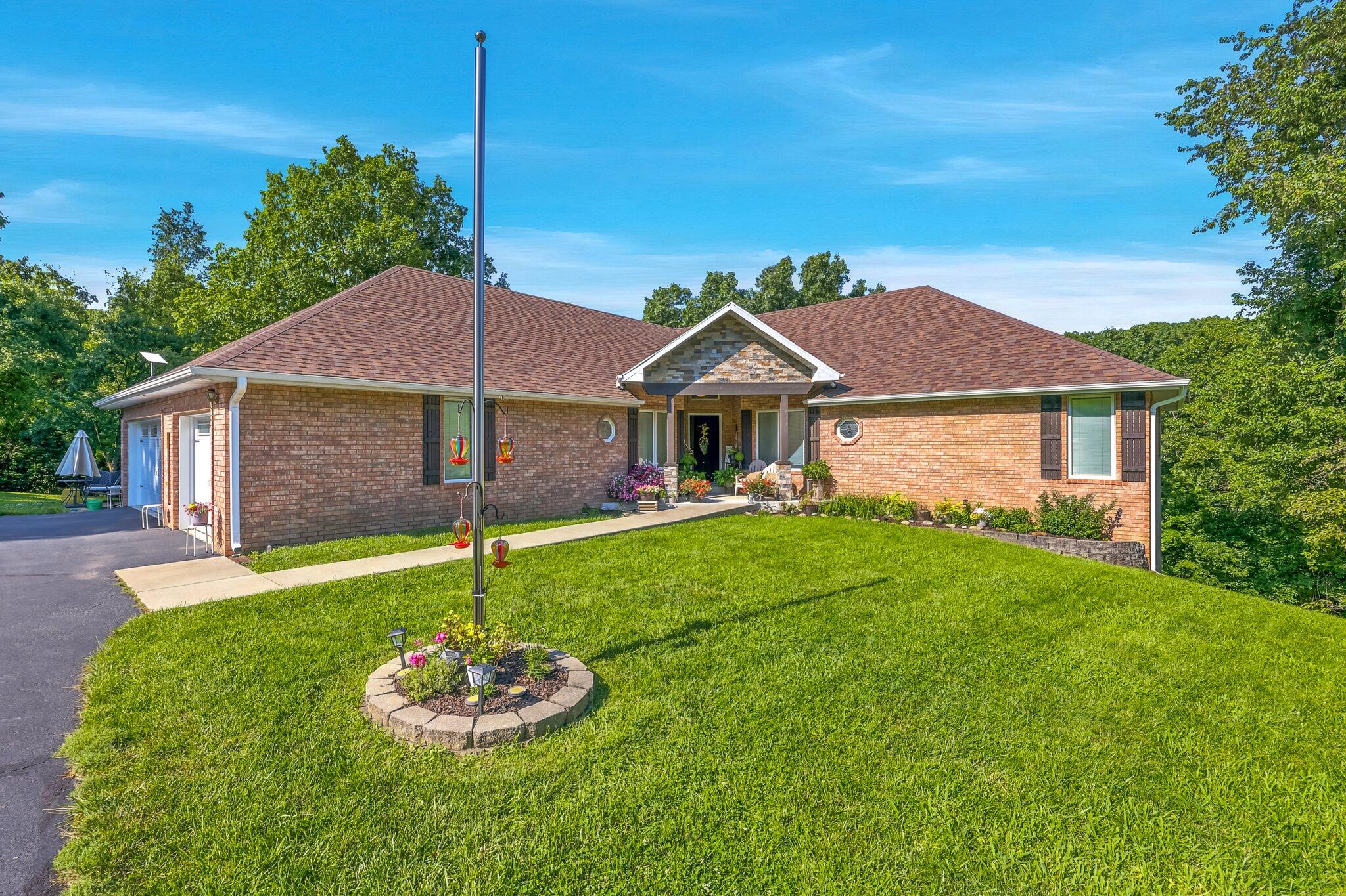 85 Dogwood Ridge Drive — photo