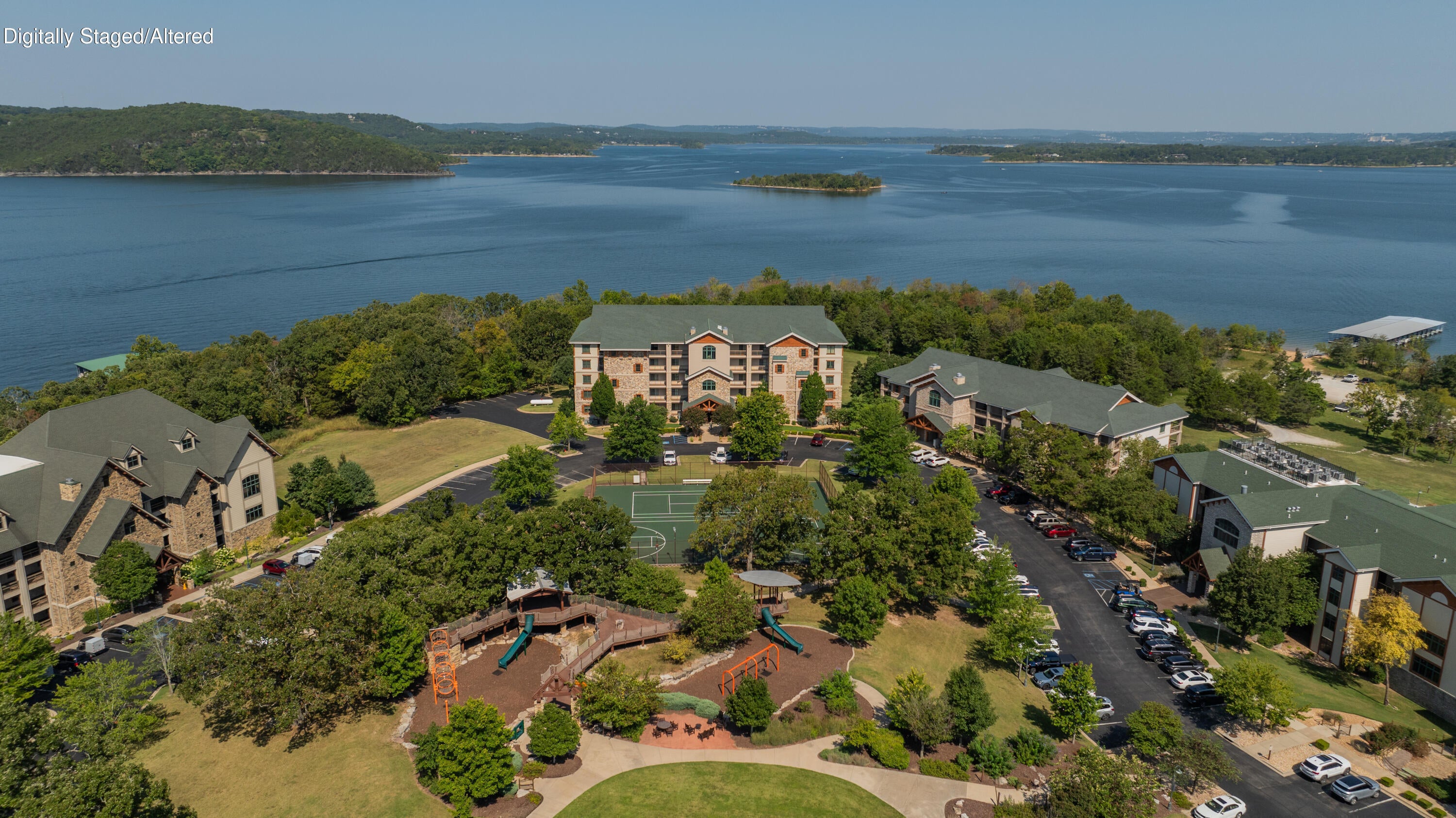 250 Lakewood Drive 5204 — photo