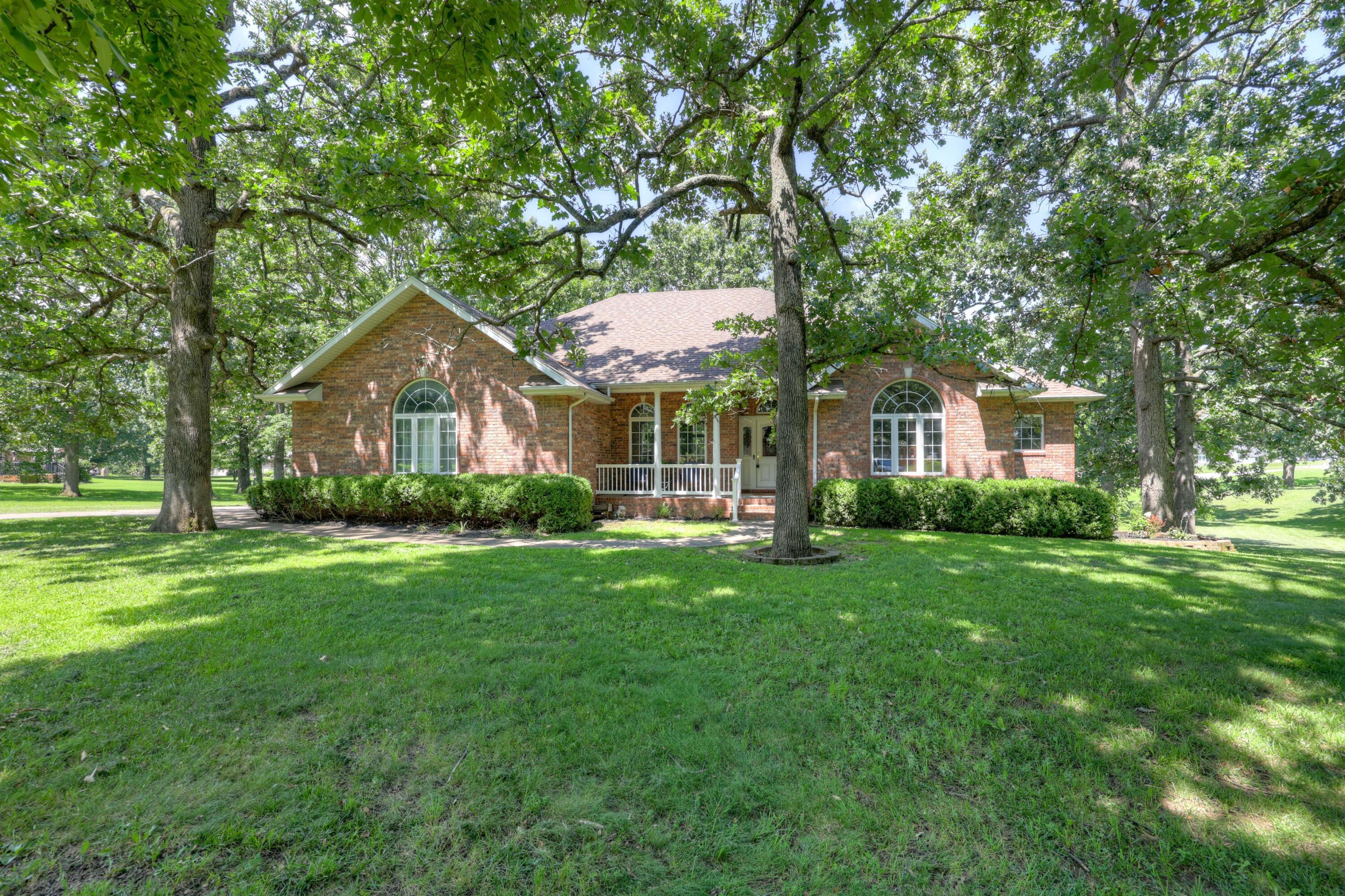 620 Parkwood Drive — photo