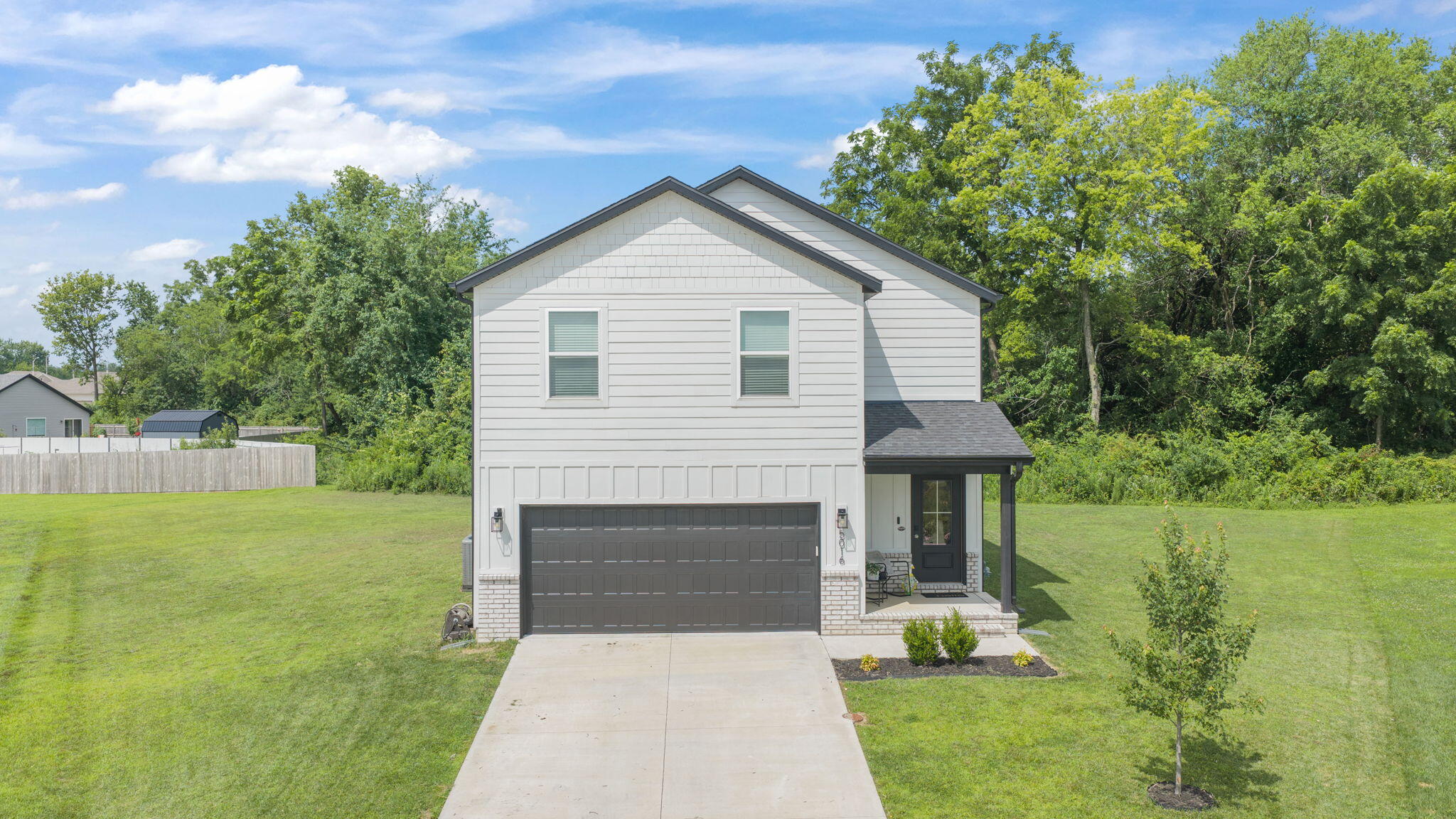 5016 W Noah Court — photo