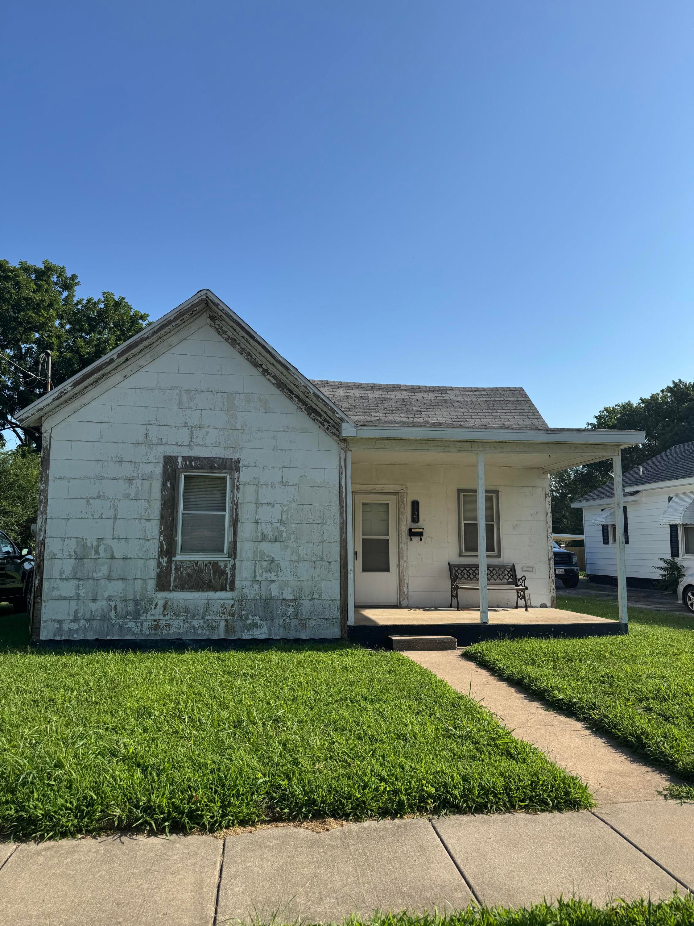 1723 W Chestnut Street — photo