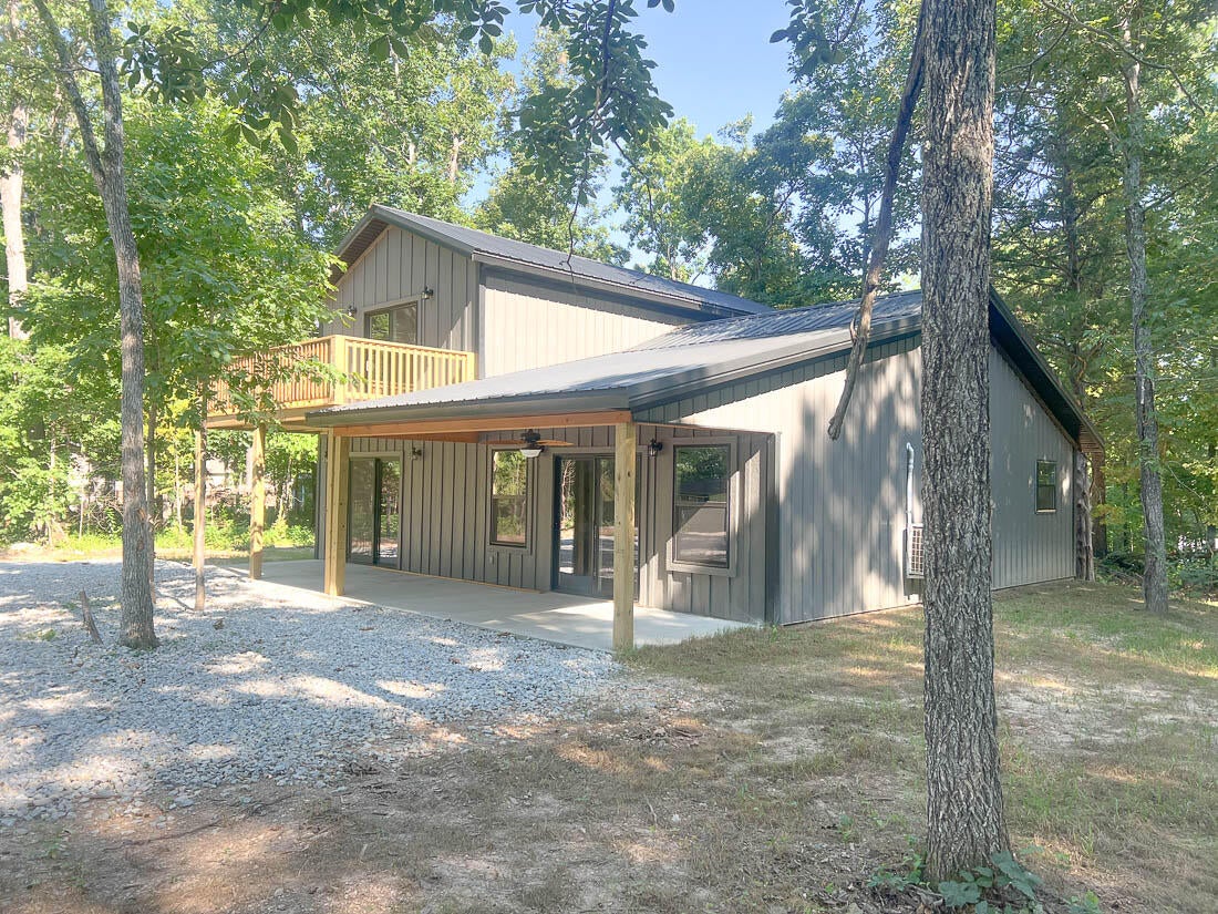 105 Hackamore Drive — photo