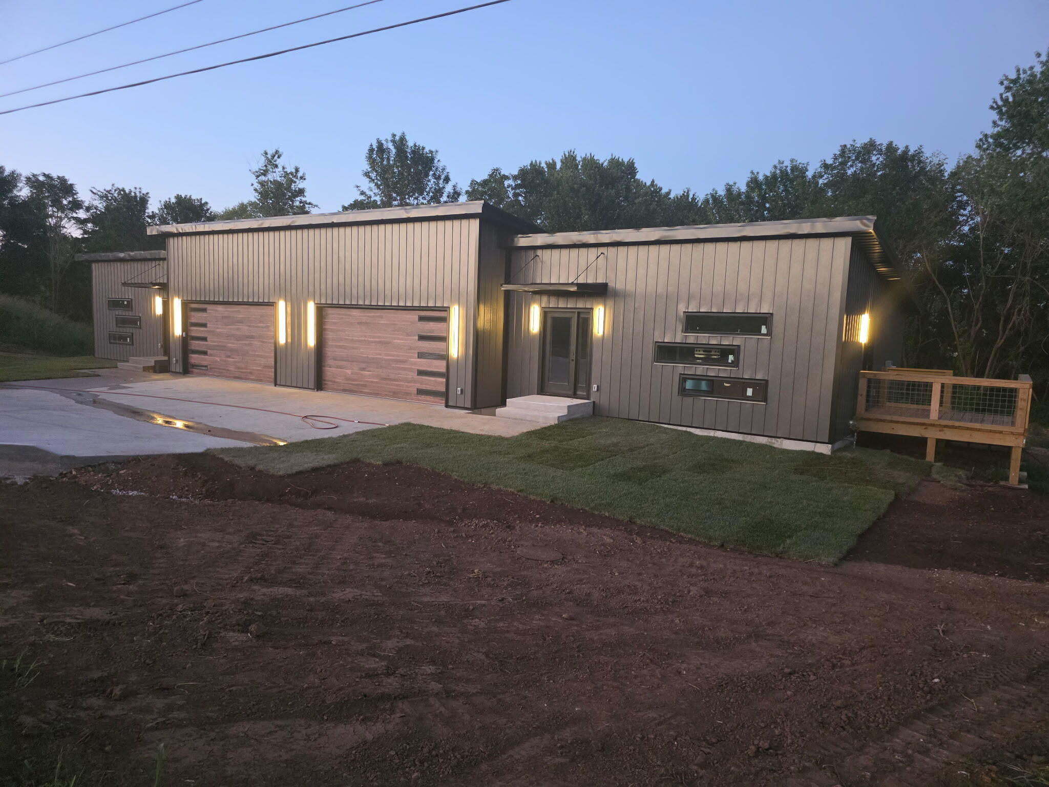 1535 N Eisenhower Street — photo