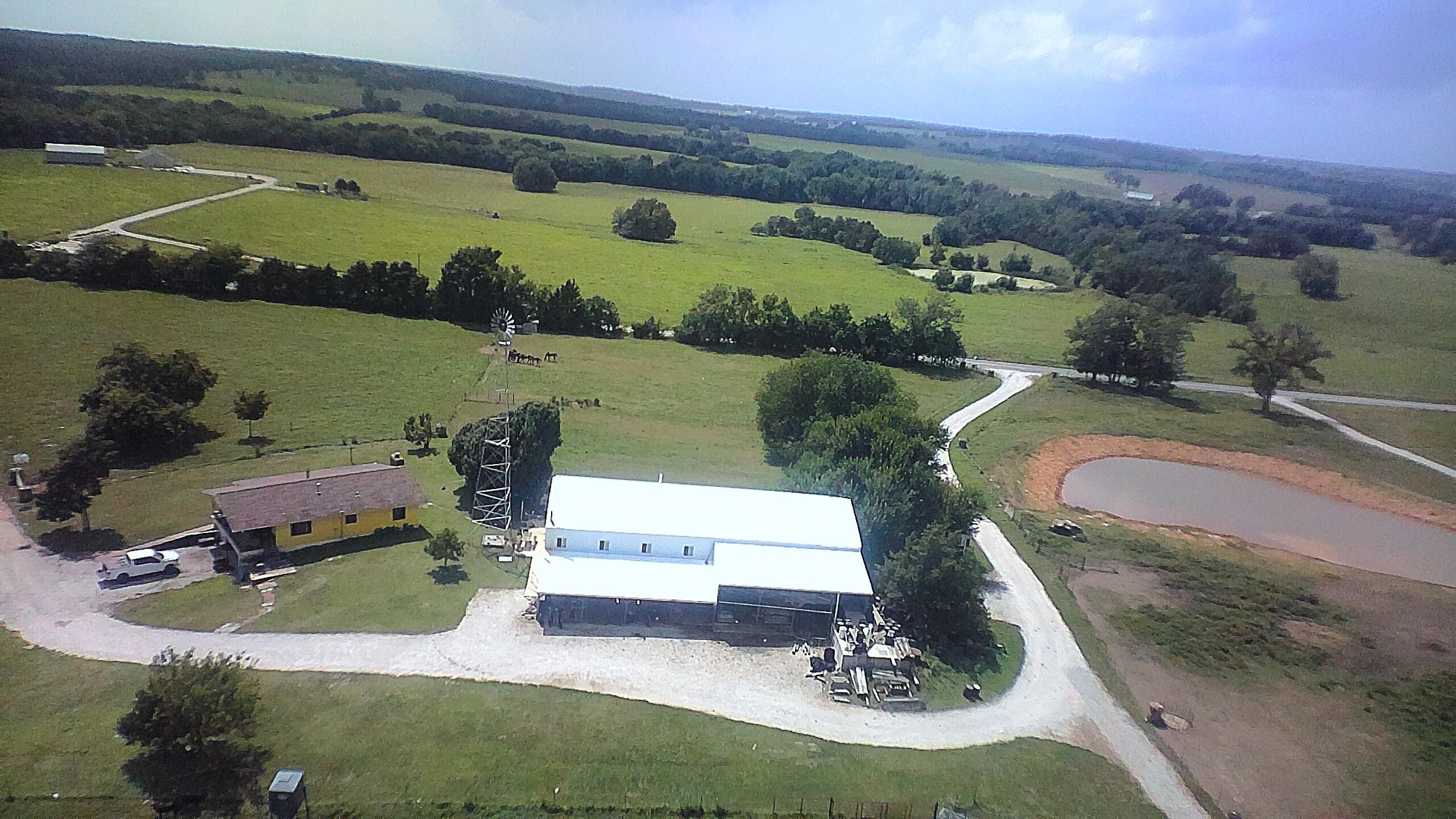 3440 Missouri 83 — photo