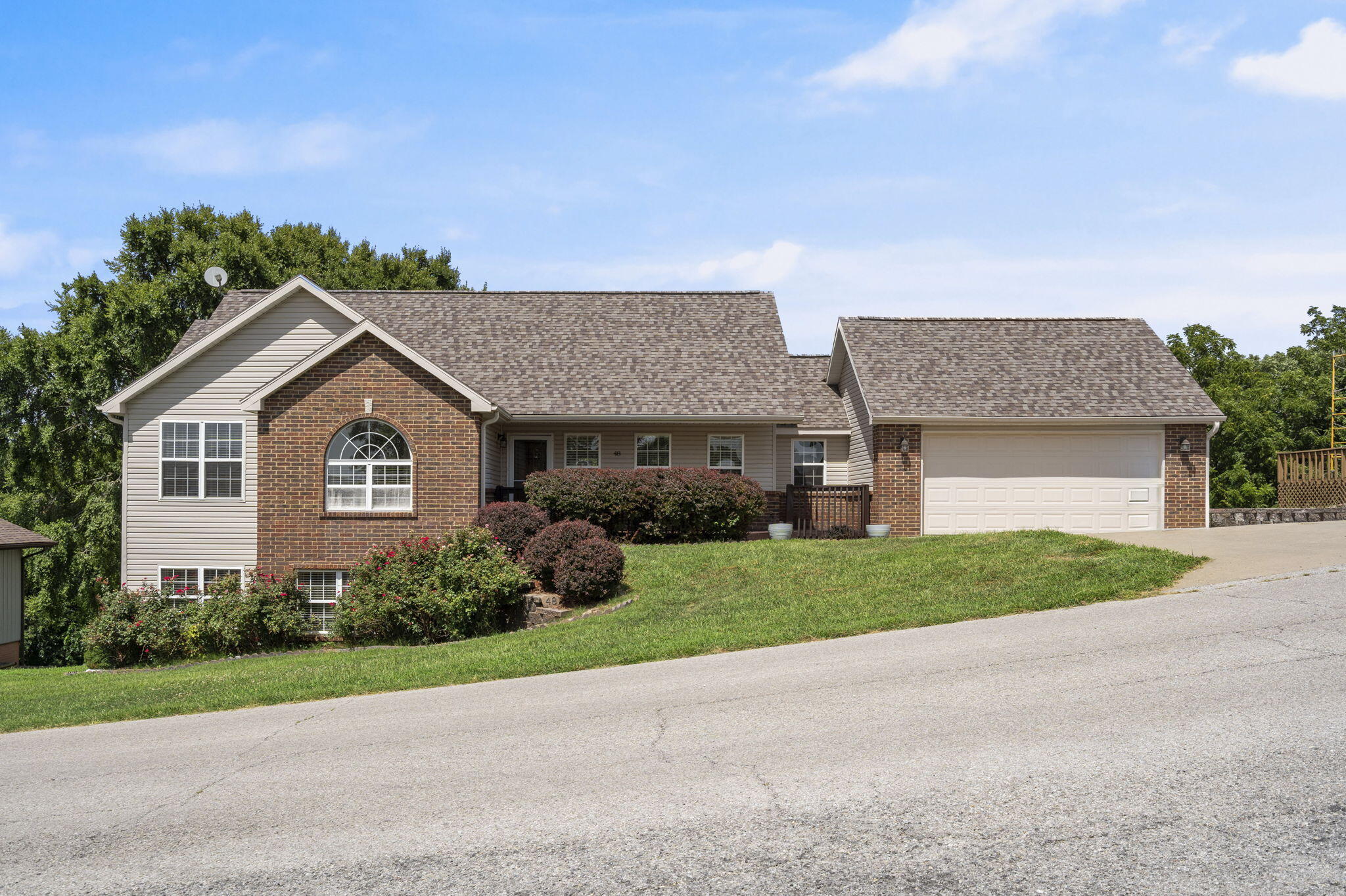 48 Irish Hills Boulevard — photo