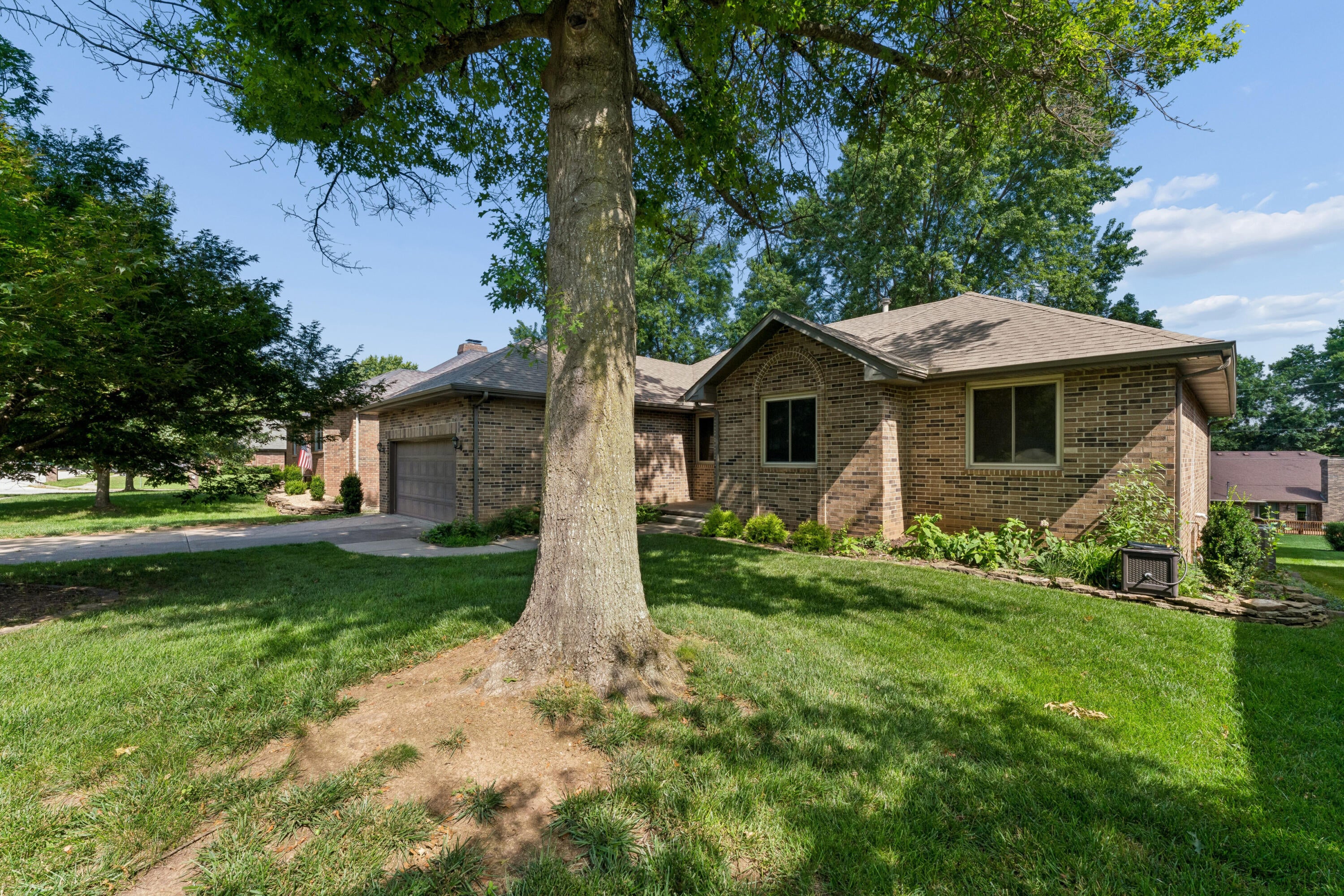 4107 E Latoka Street — photo
