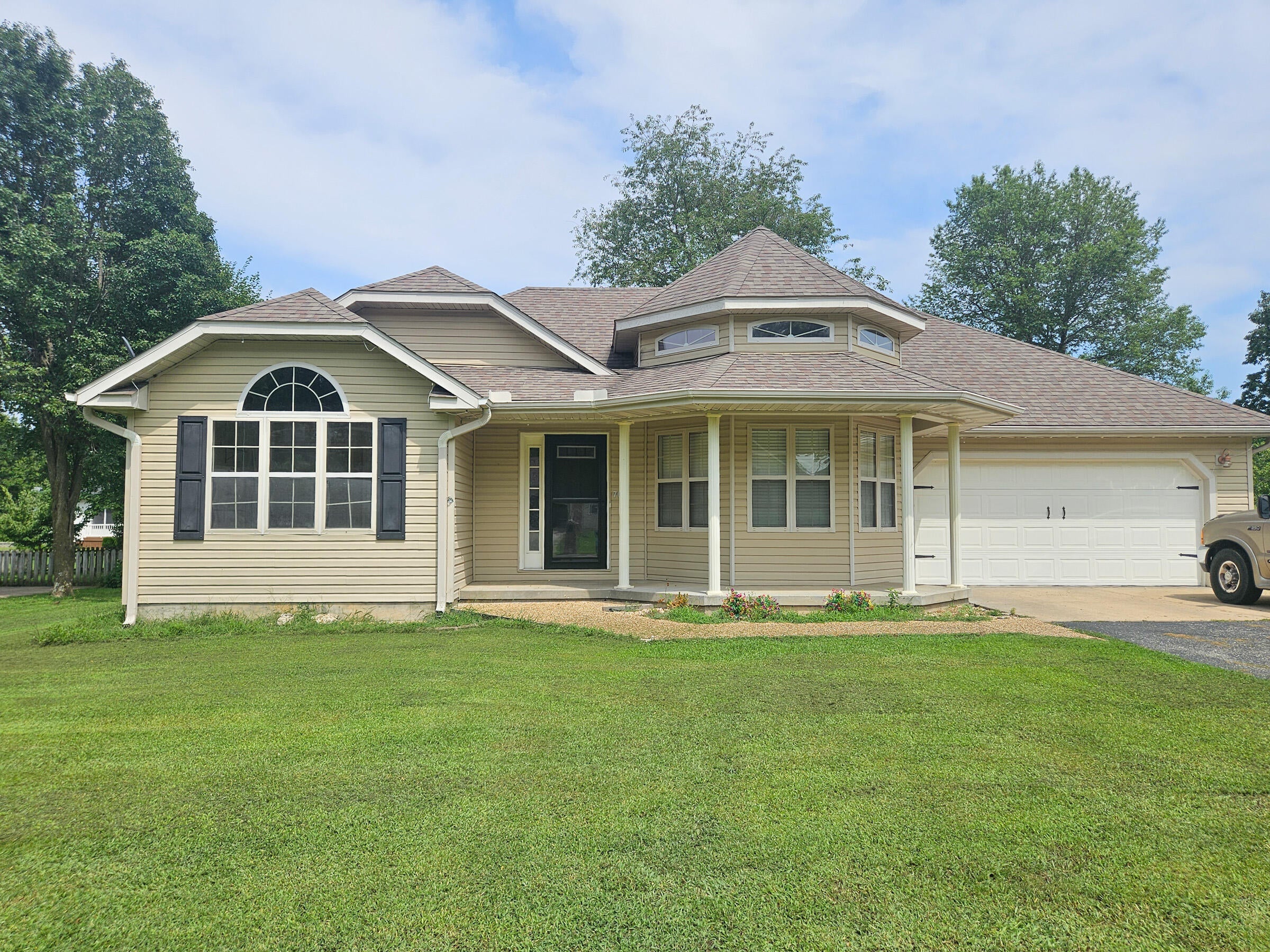 703 Kaitlin Drive — photo