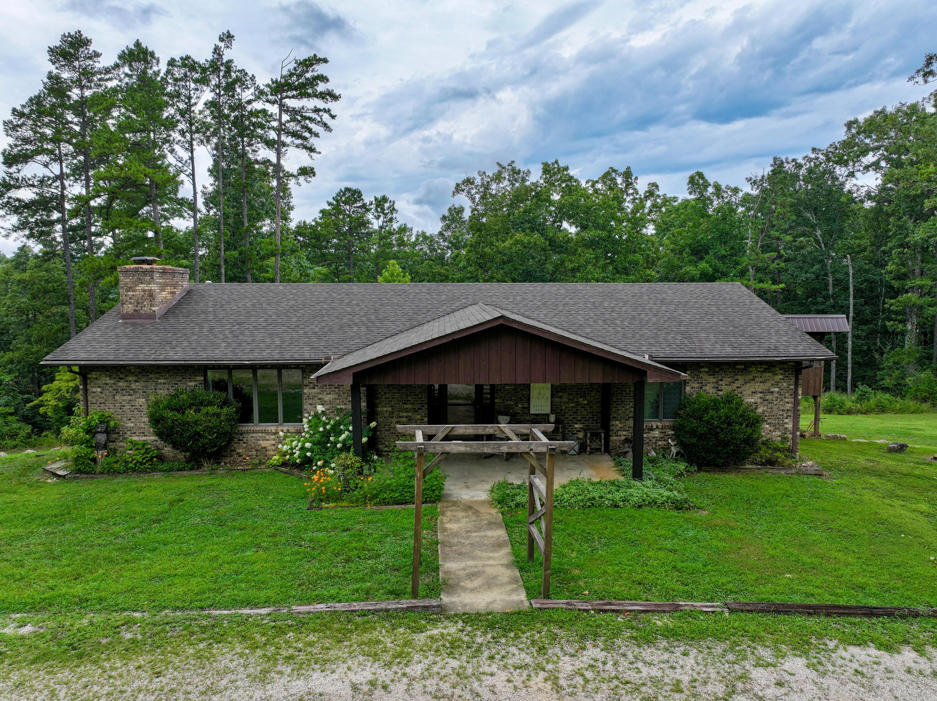 255 Bass Rock Drive — photo