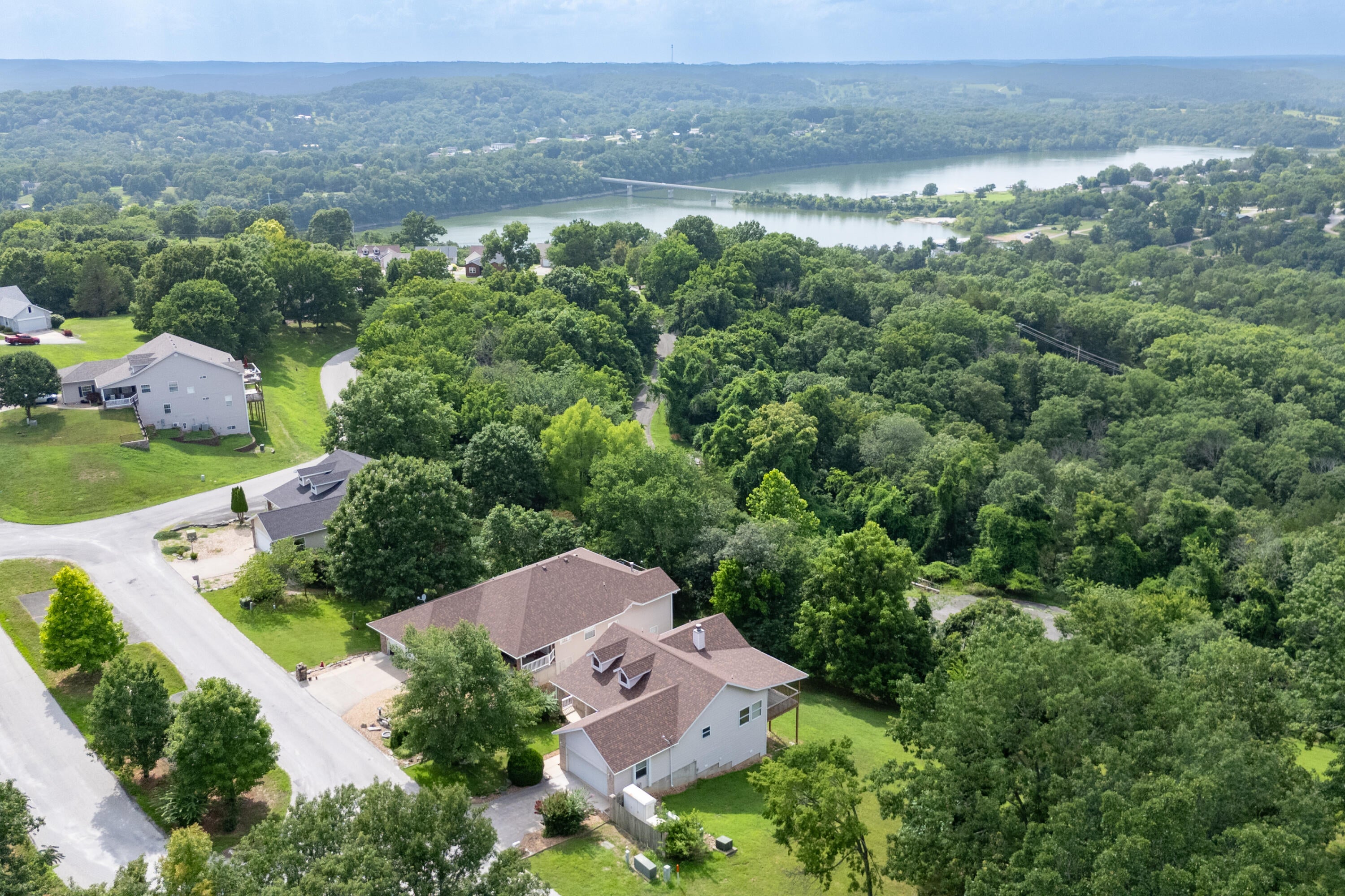 1663 Mule Barn Drive, Cape Fair, MO 65624 — photo 3