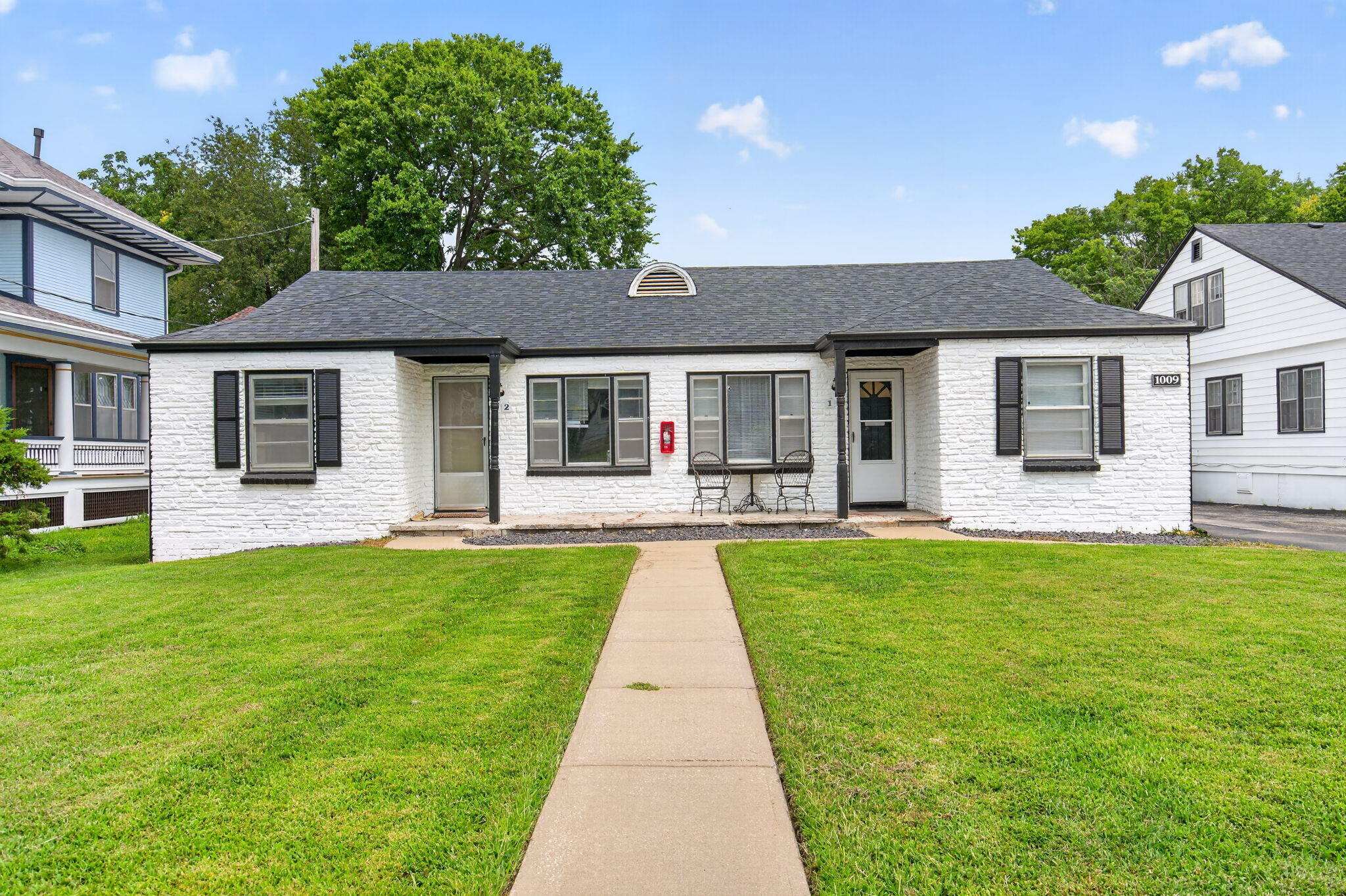 1009 E Walnut Street 4 — photo