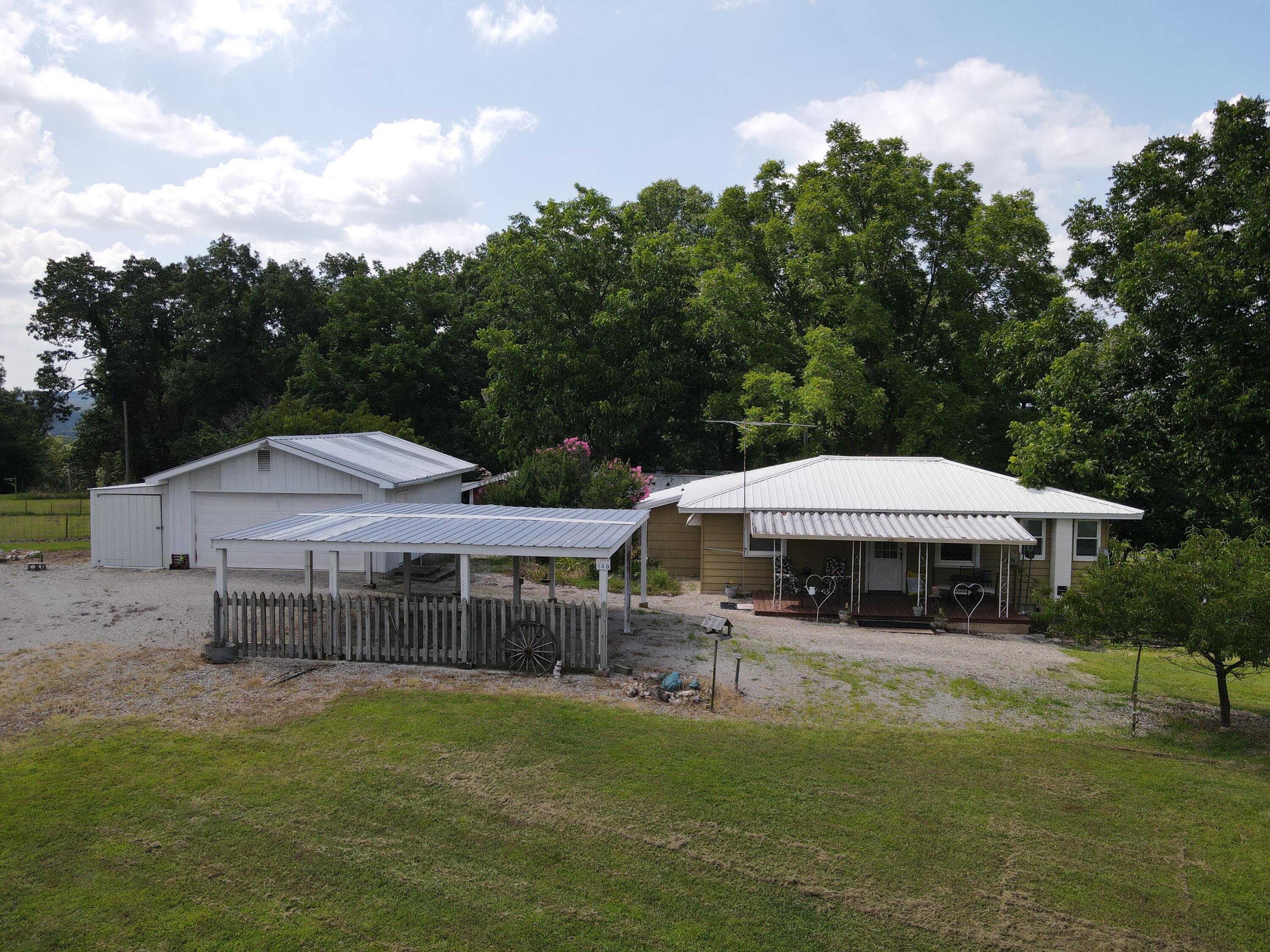 140 Cox Road — photo