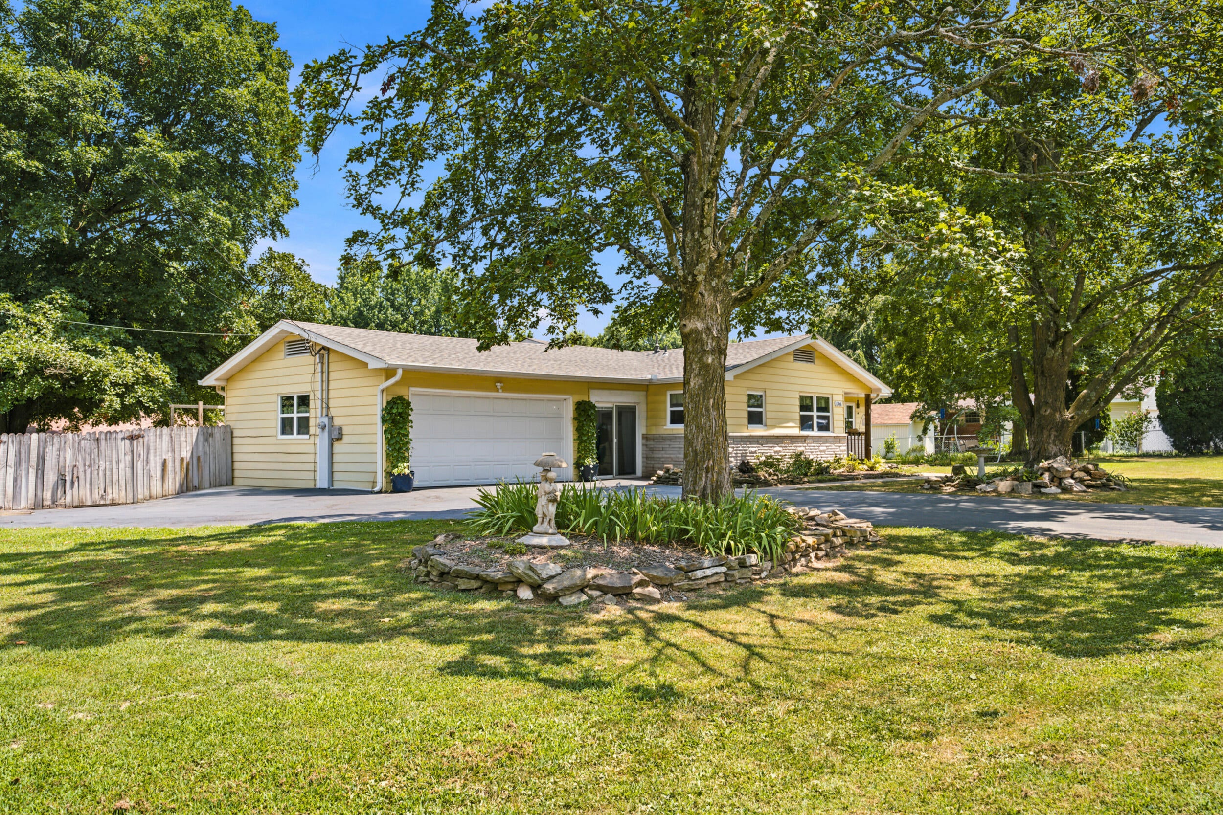 1306 Porter Avenue — photo