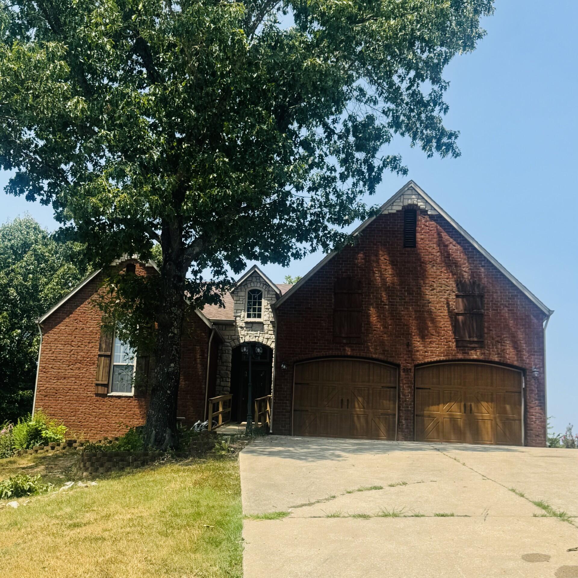 995 Mule Barn Drive — photo