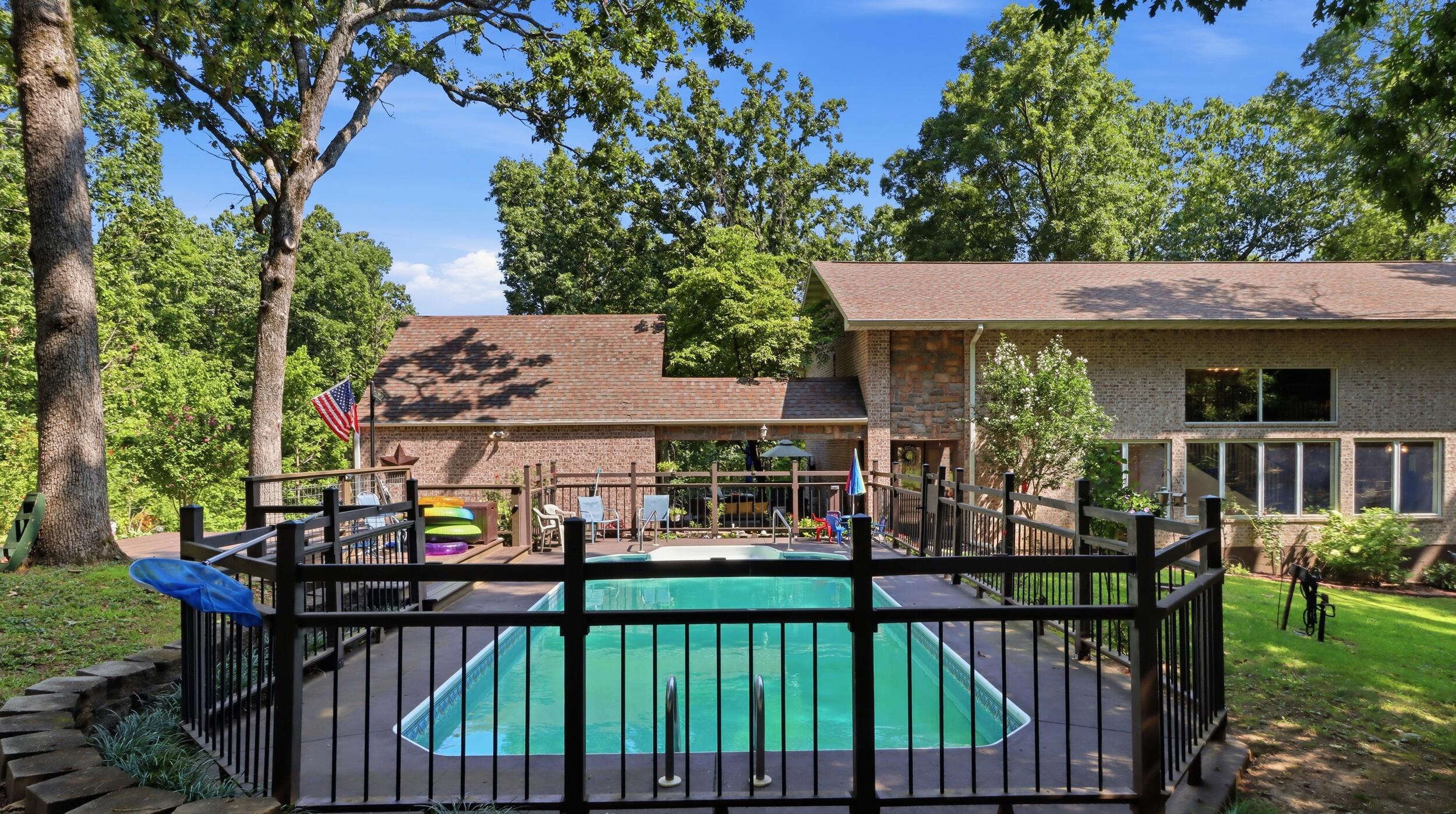1301 County Road 6020 — photo