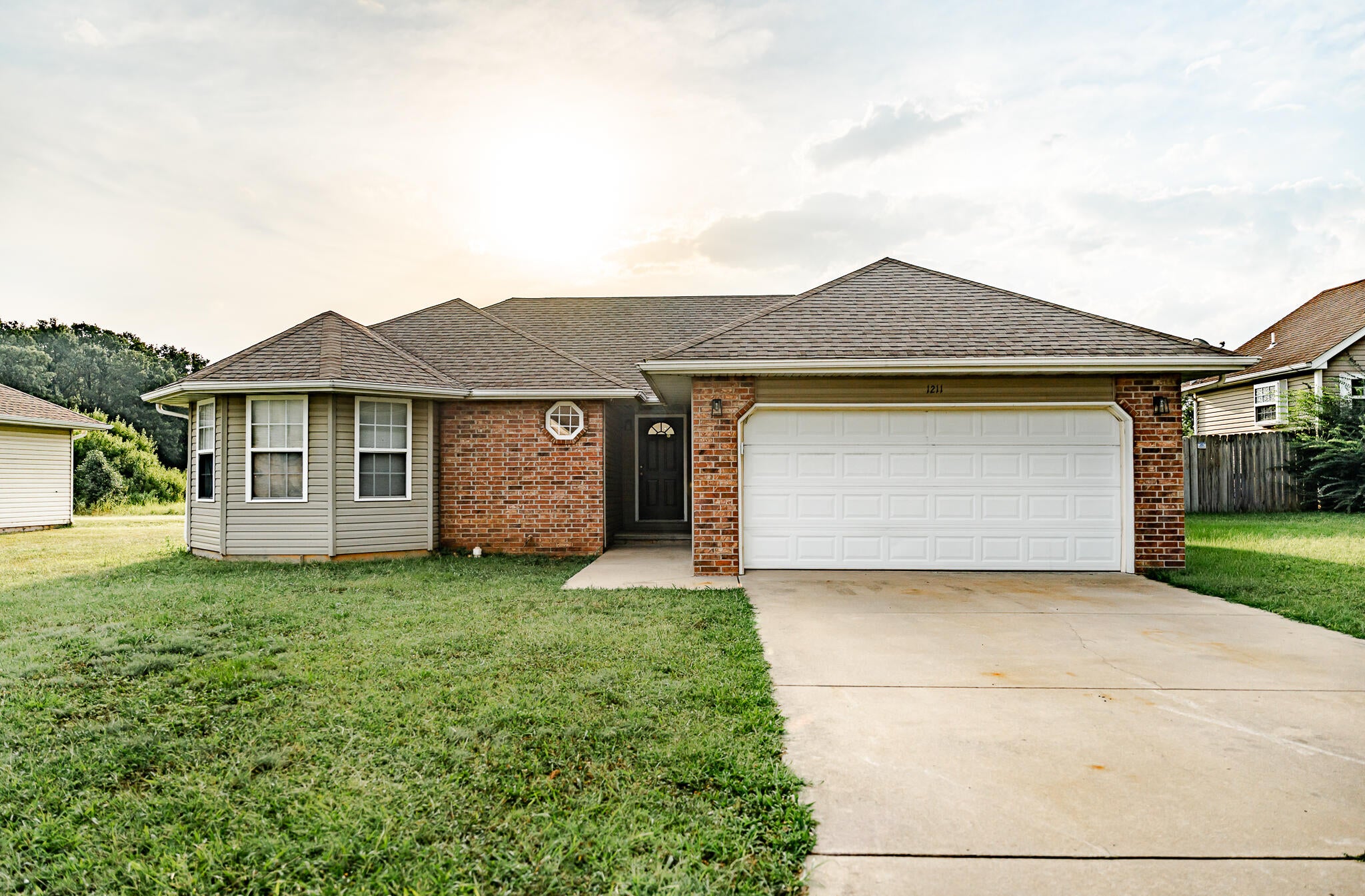 1211 Woodland Ridge Drive — photo