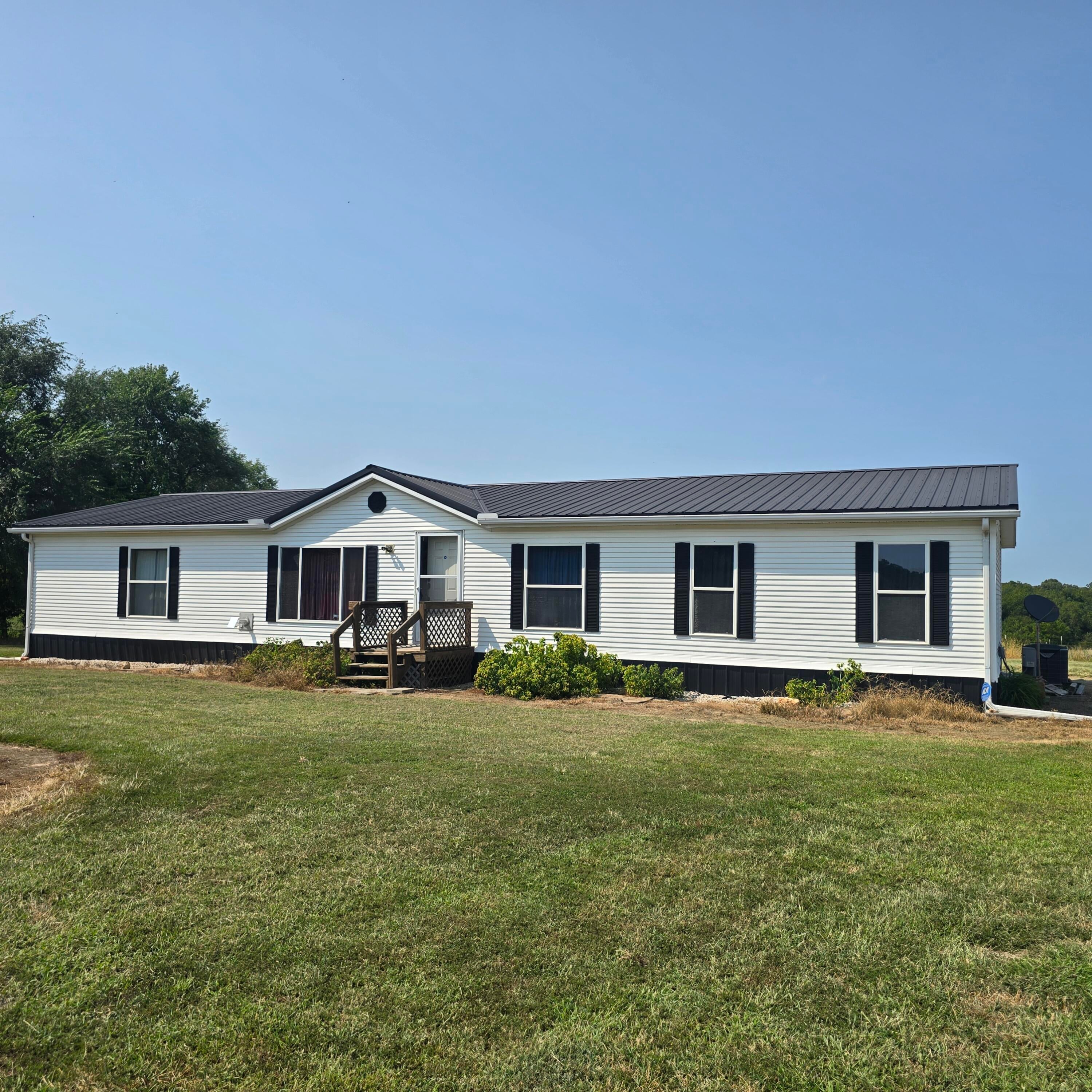 21254 Farm Road 2007 — photo