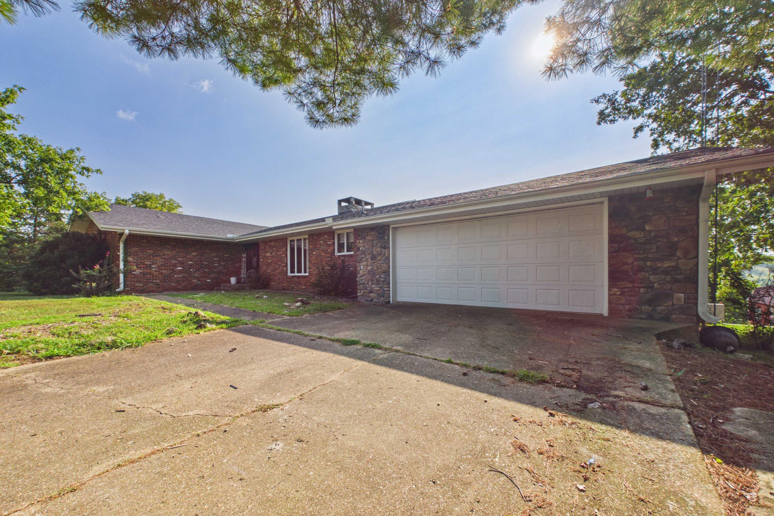 173 Mccray Road — photo