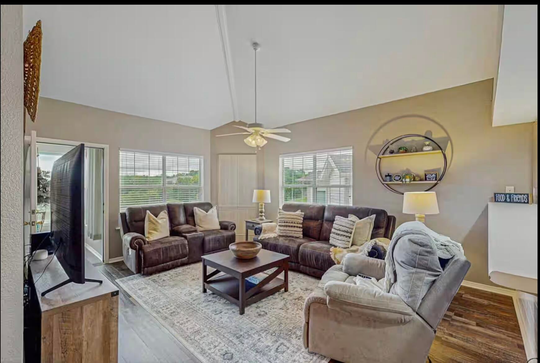 351 S Wildwood Drive 6 — photo
