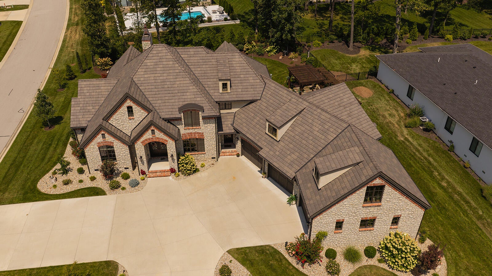 871 E Kenmare Court — photo