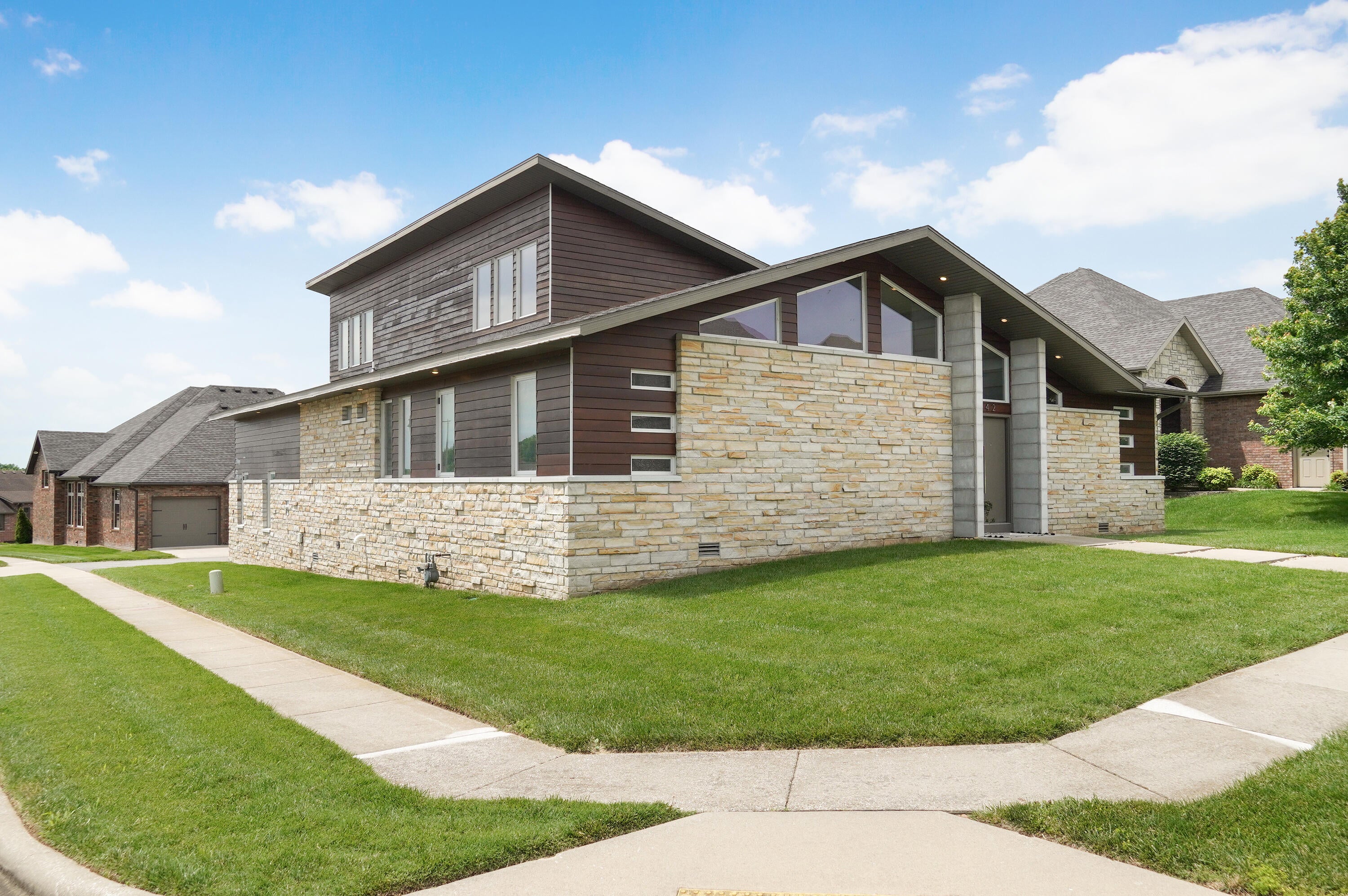 3942 E Rosebrier Street — photo