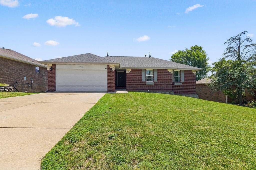 4048 W Falcon Drive — photo
