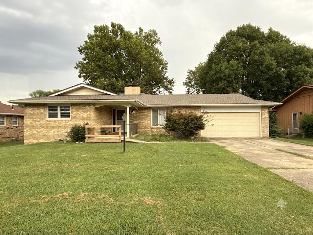 1433 E Snider Street — photo