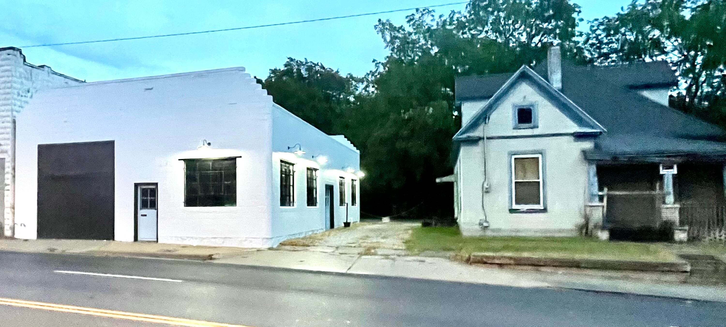1908 N National Avenue — photo