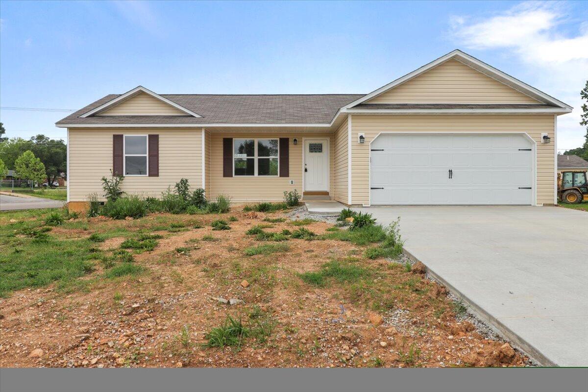 2503 Melissa Place — photo