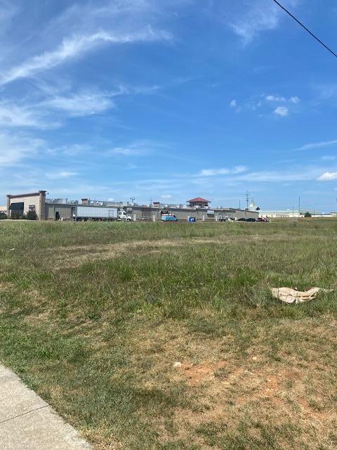 1713 W James River Road — photo
