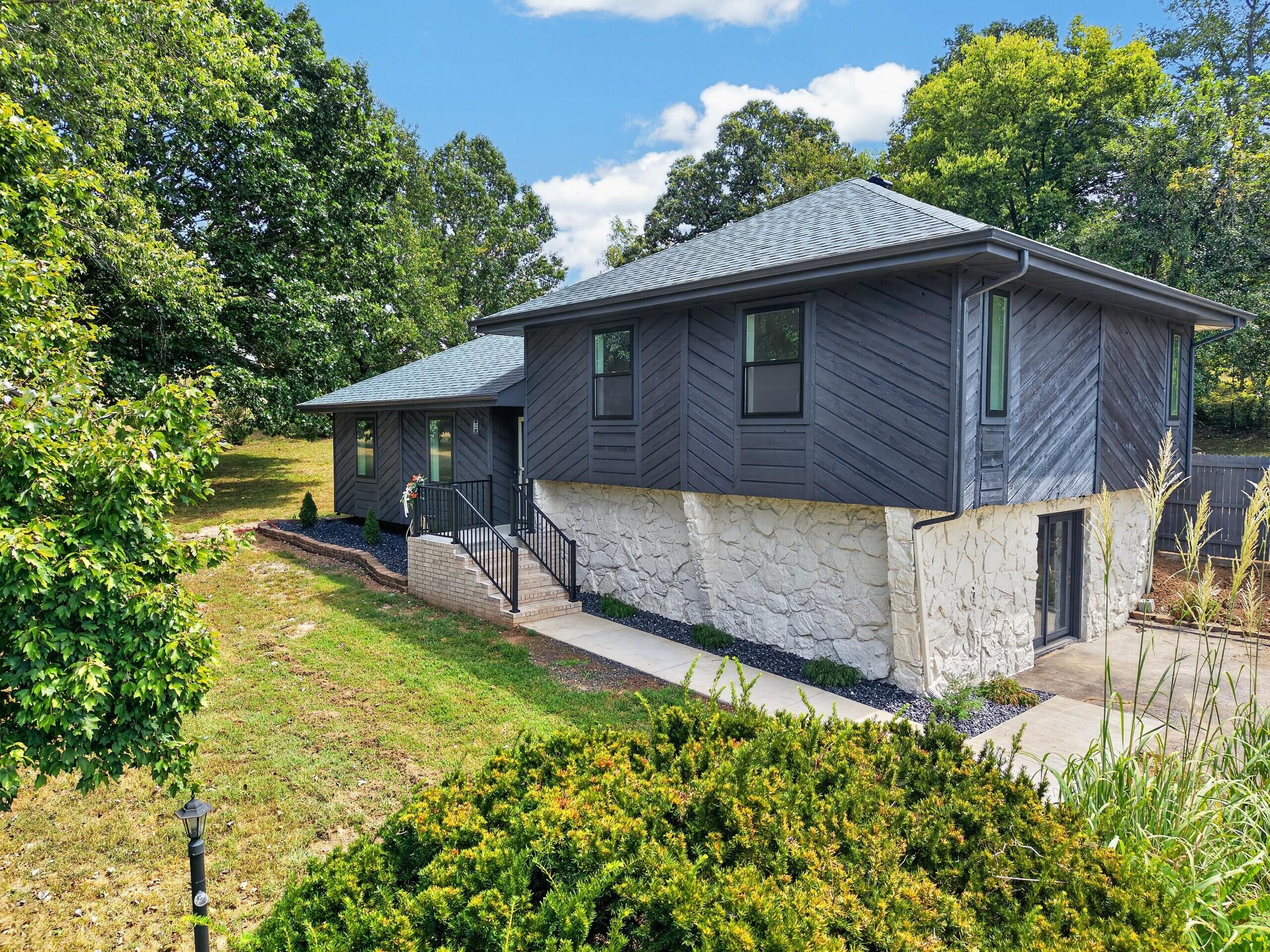 3144 W Heritage Drive — photo
