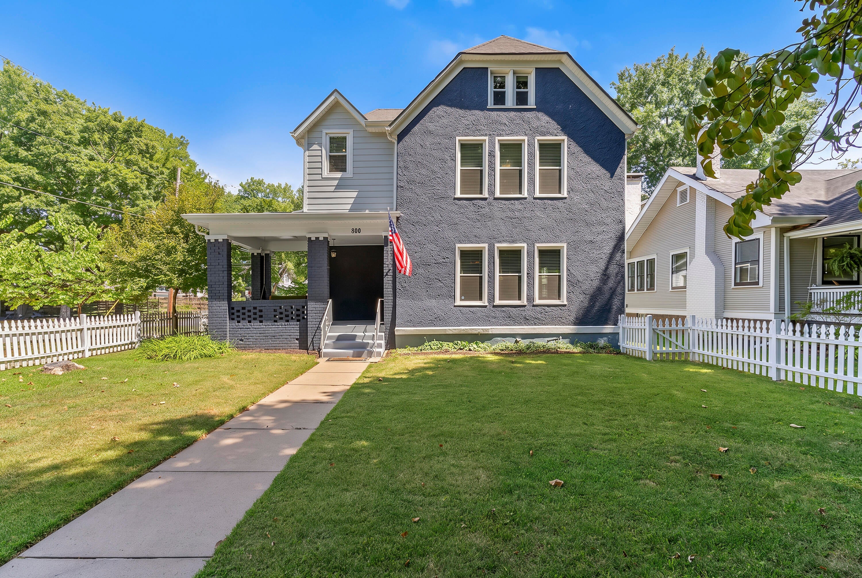 800 S Pickwick Avenue — photo