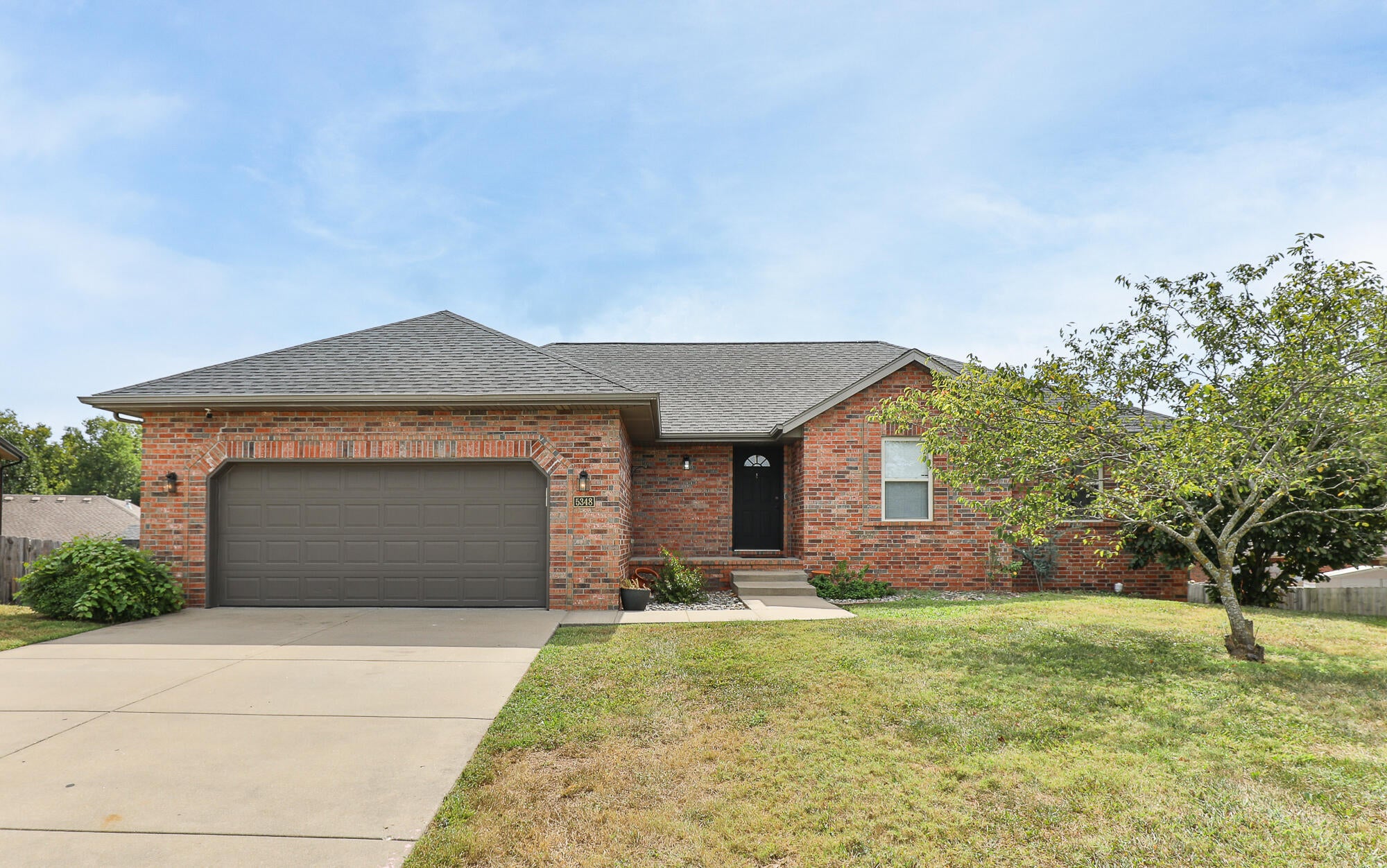 5348 W Basswood Court — photo