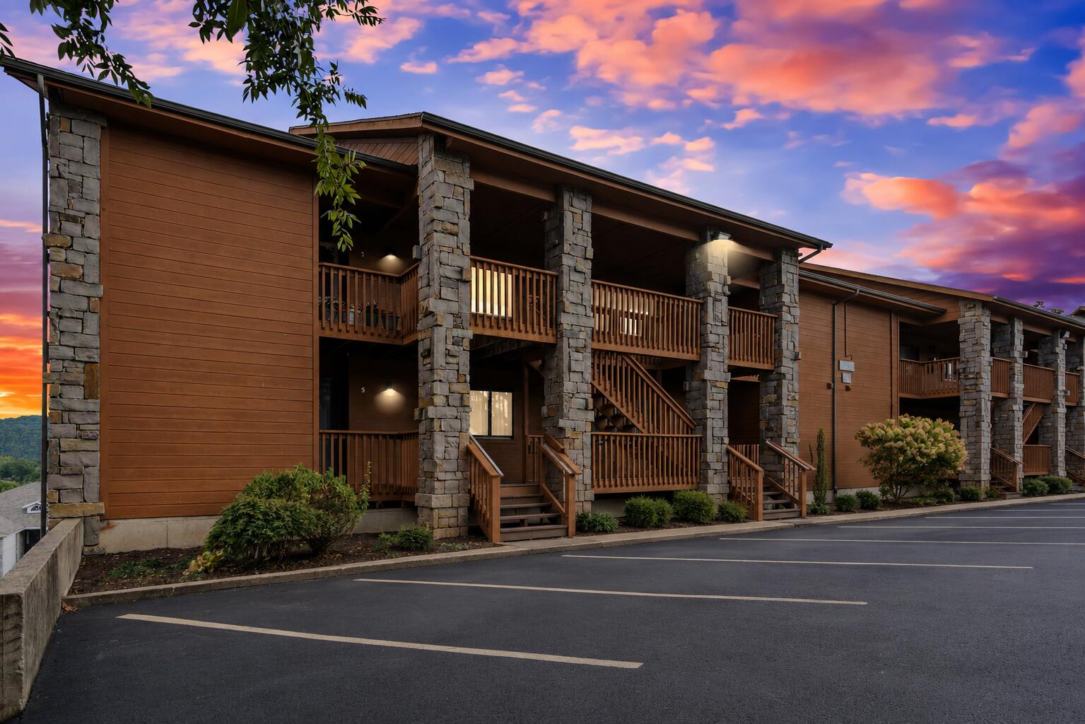 161 Avondale Drive Apt 1 — photo