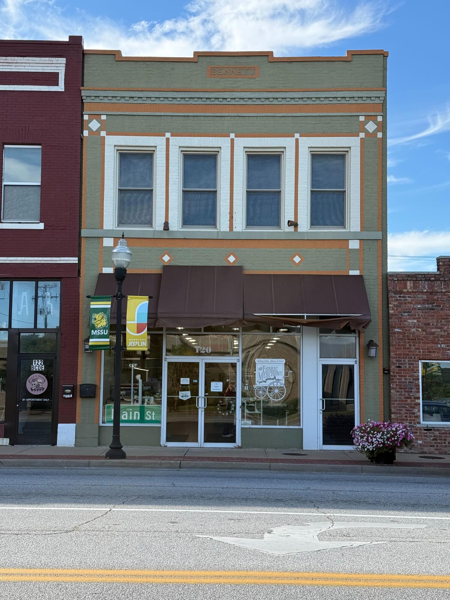 120 S Main Street — photo